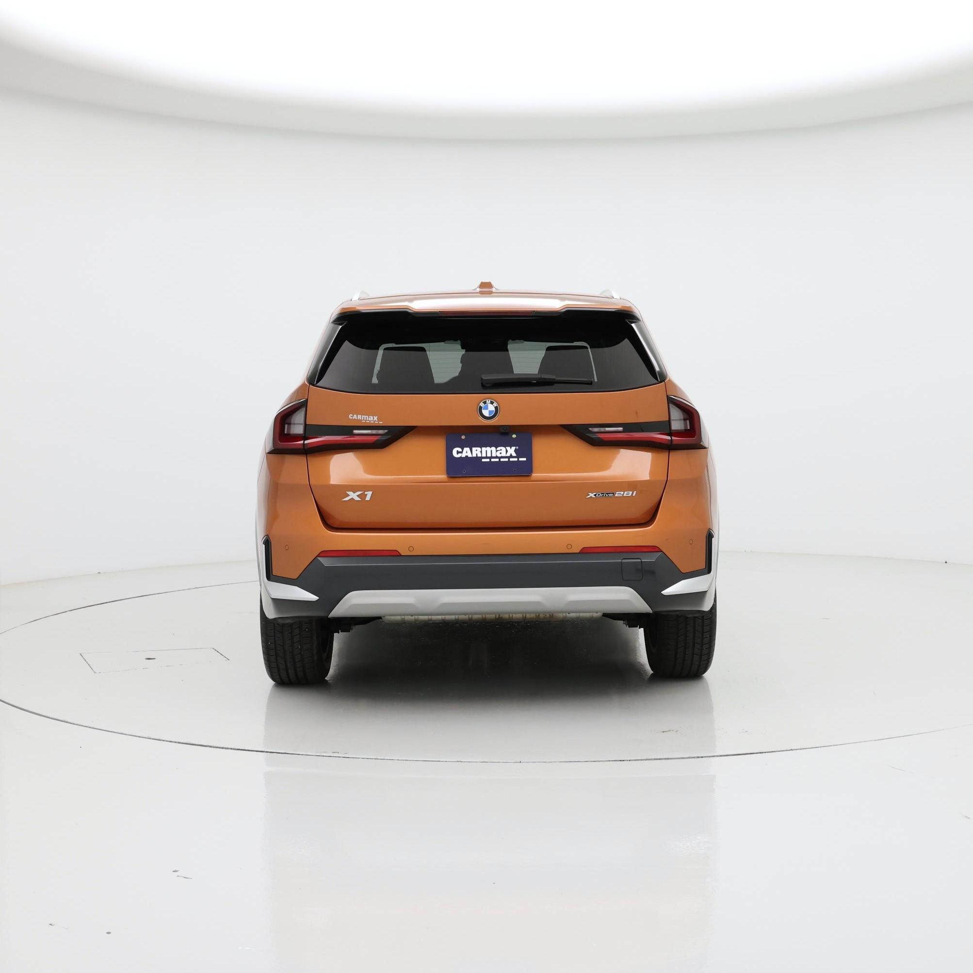 Thumbnail: 2023 BMW X1 - 6
