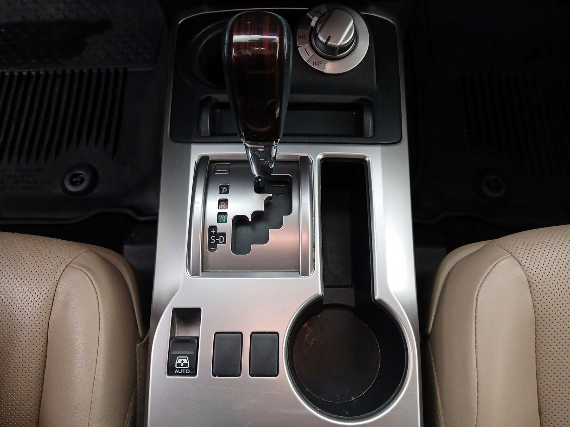 Thumbnail: 2020 Toyota 4Runner - 18