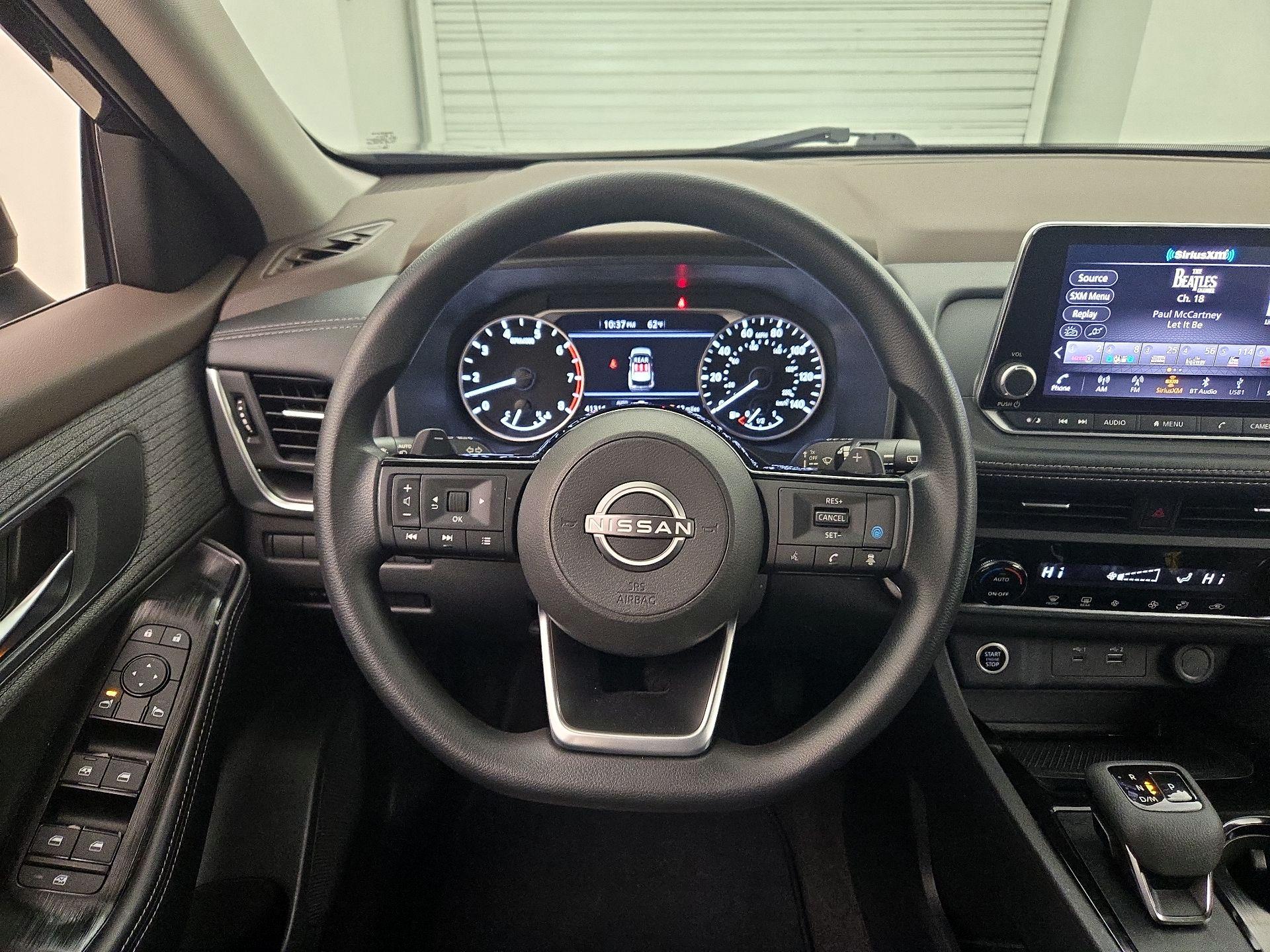 Thumbnail: 2023 Nissan Rogue - 10