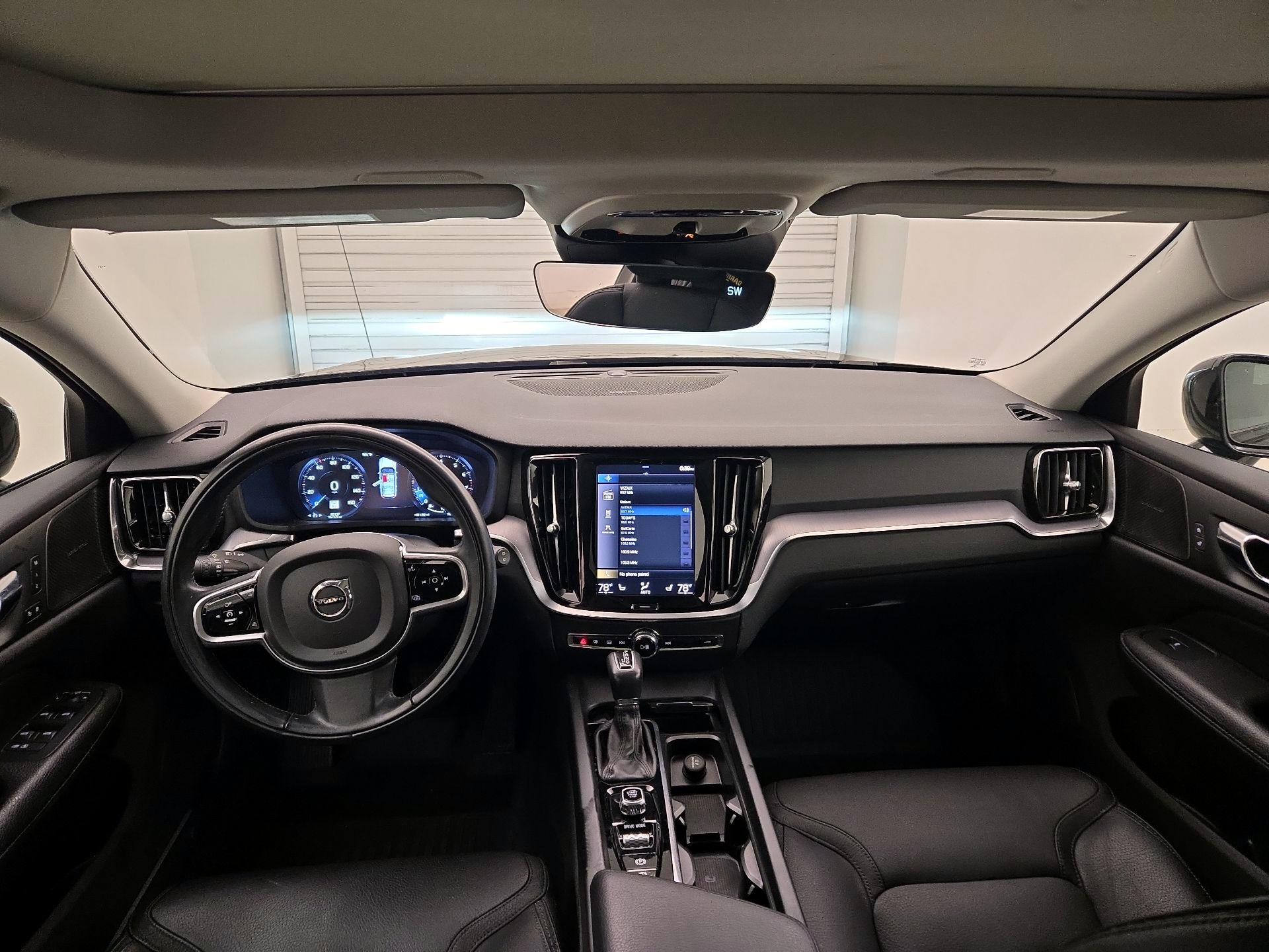 Thumbnail: 2020 Volvo S60 - 9