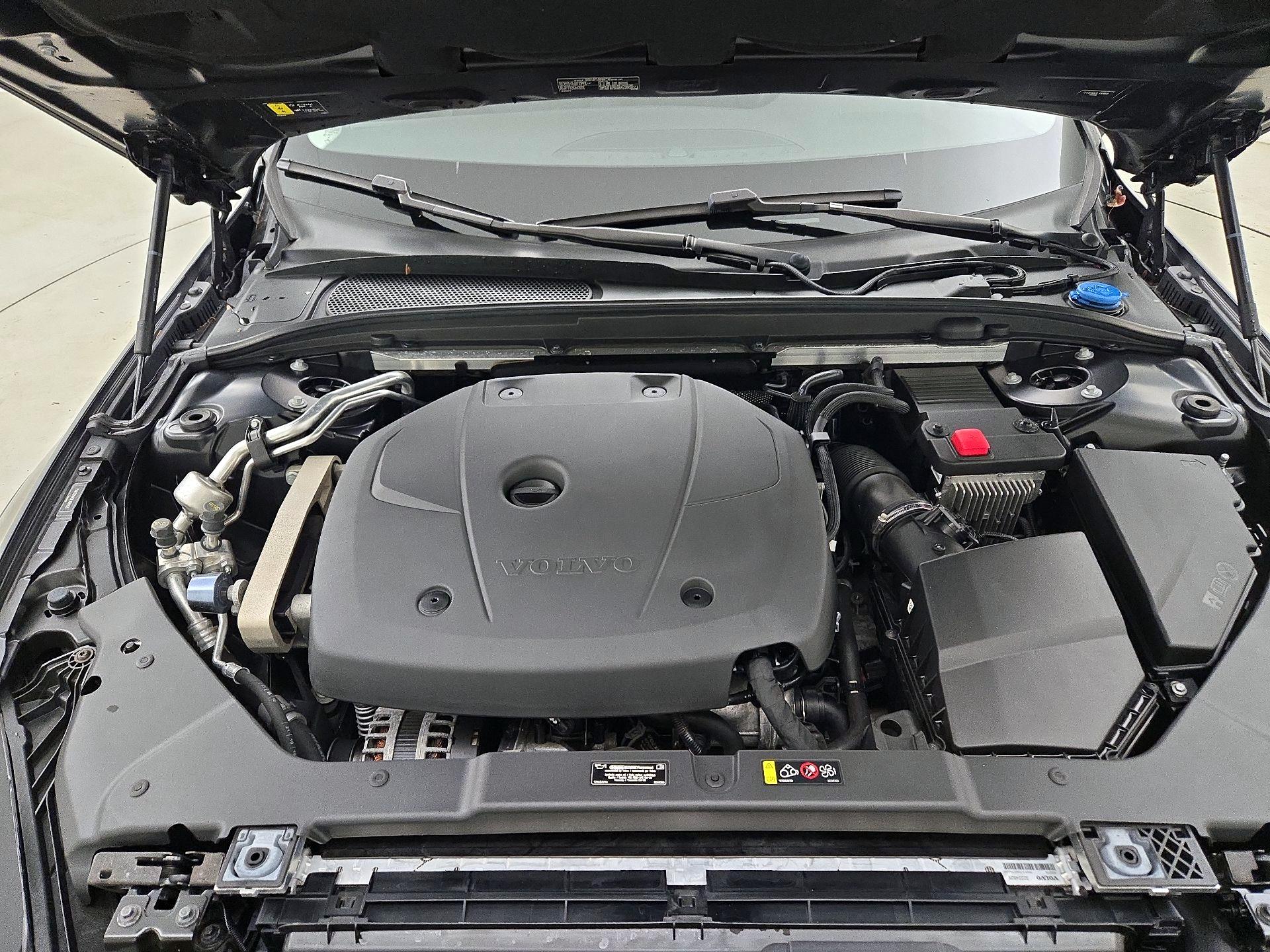 Thumbnail: 2020 Volvo S60 - 19