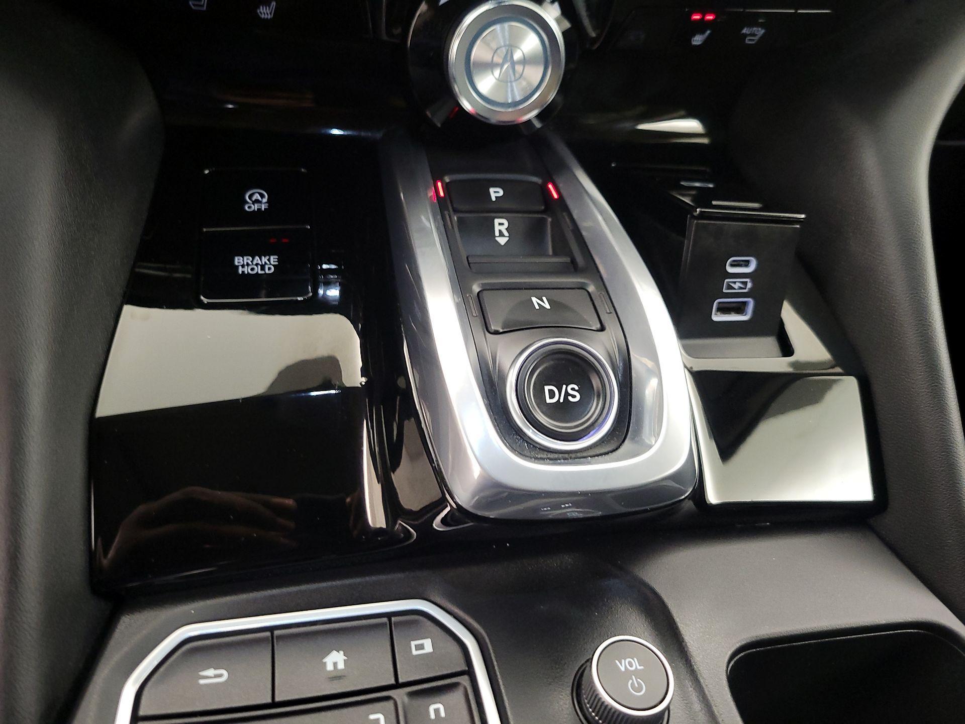 Thumbnail: 2023 Acura MDX - 17