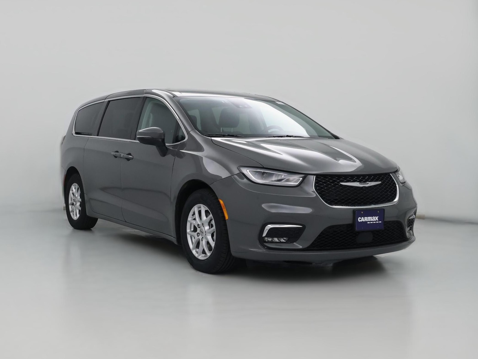 2023 Chrysler Pacifica Touring L - Photo 1