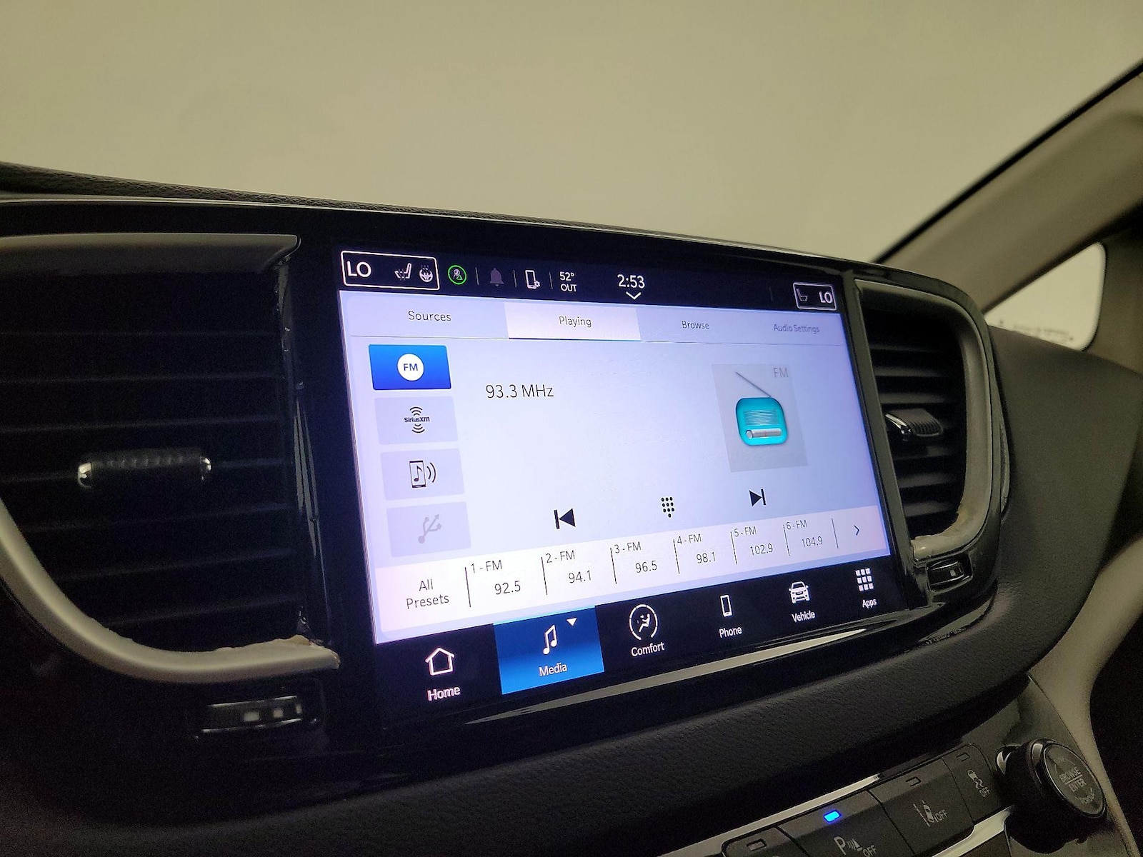 2023 Chrysler Pacifica Touring L - Photo 16
