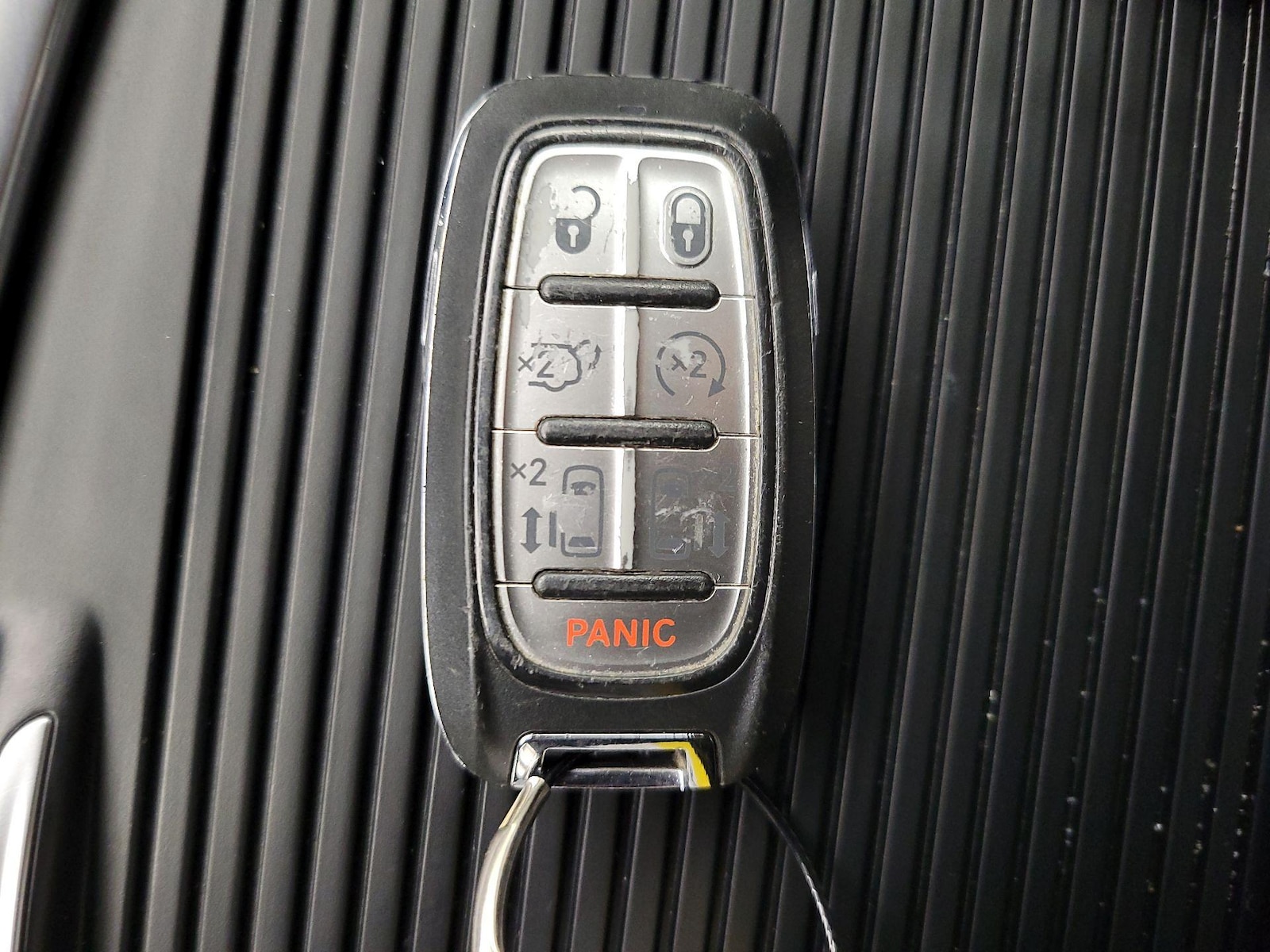 2023 Chrysler Pacifica Touring L - Photo 24