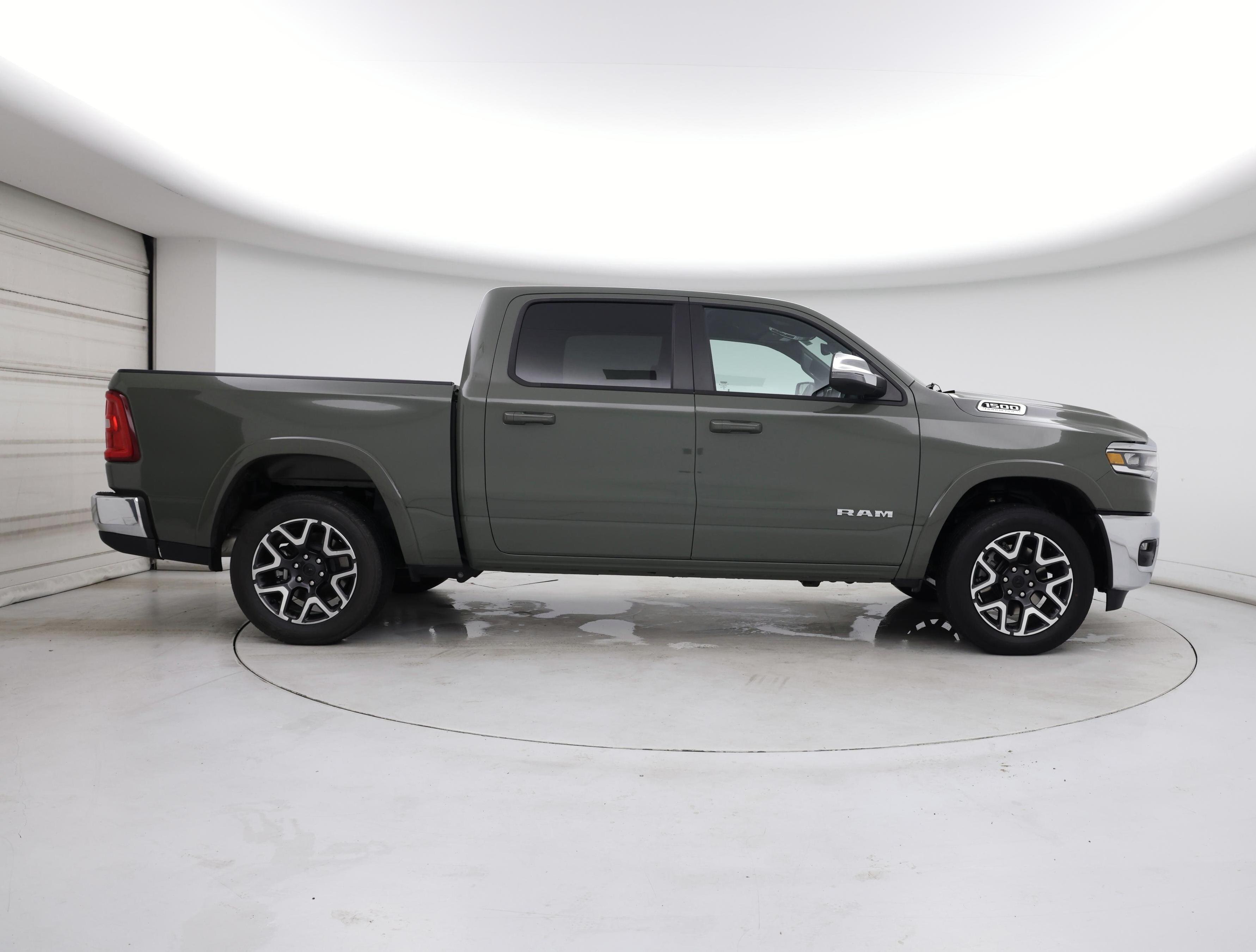 Thumbnail: 2026 RAM 1500 - 7