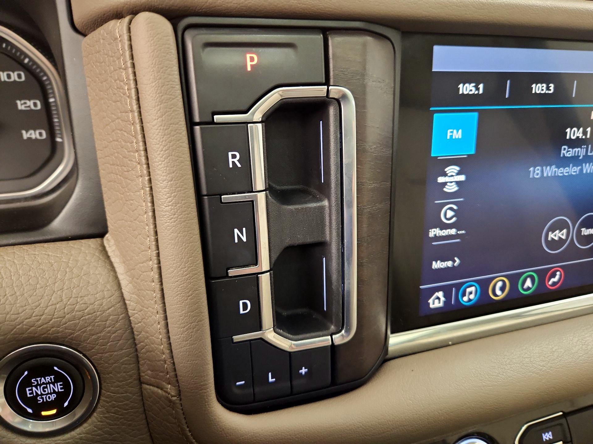 Thumbnail: 2021 GMC Yukon XL - 18