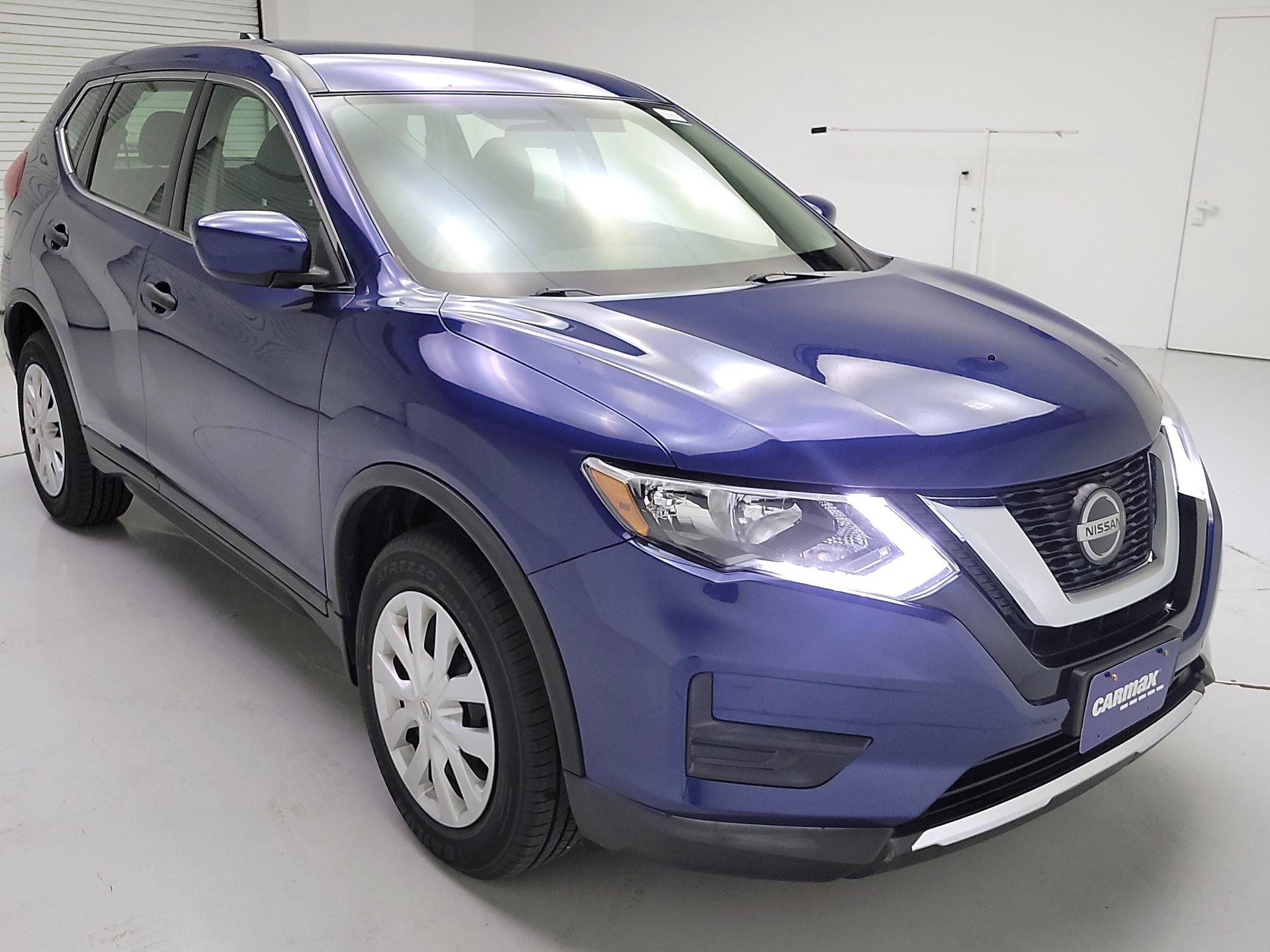 Thumbnail: 2018 Nissan Rogue - 1