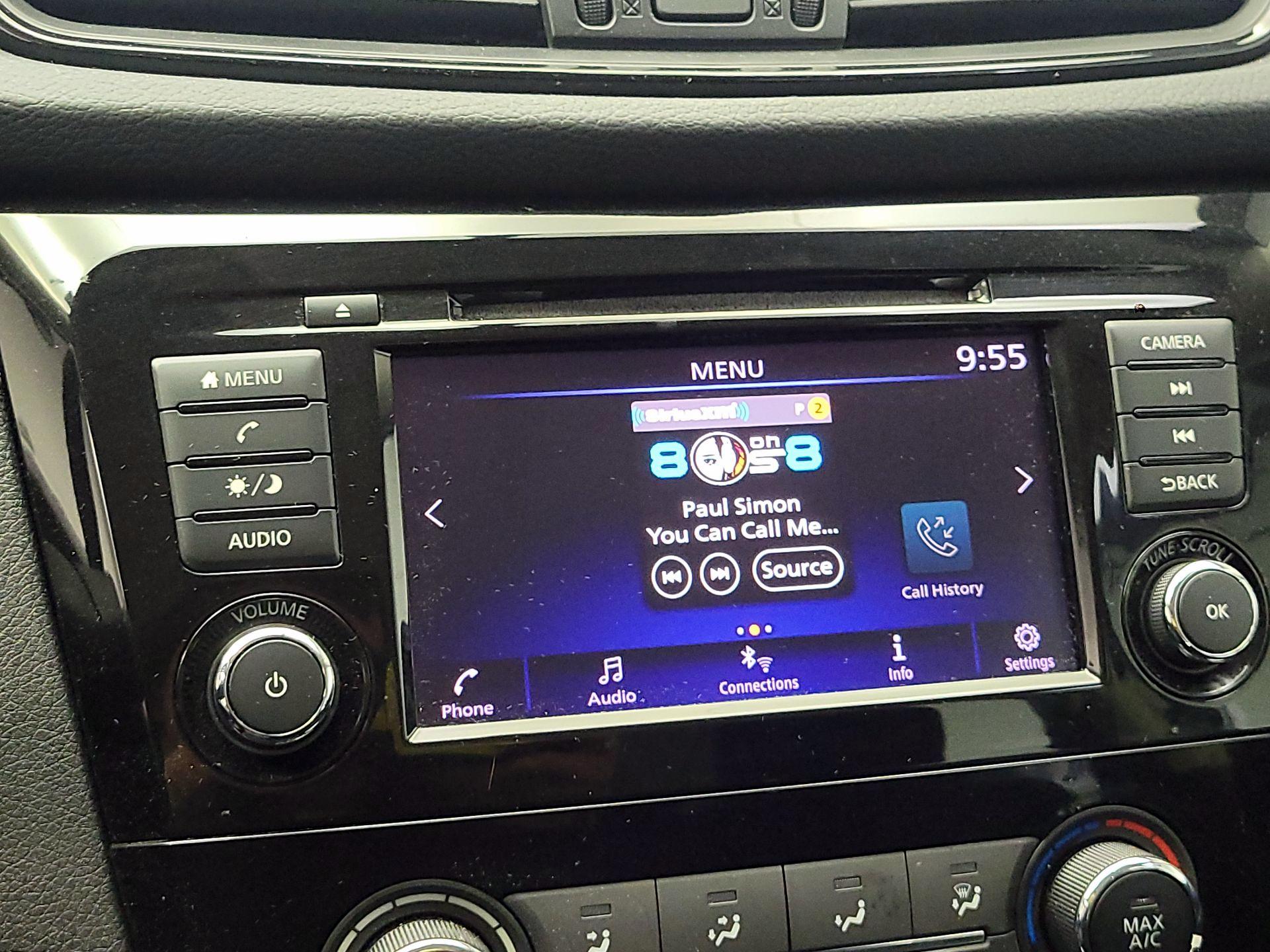 Thumbnail: 2018 Nissan Rogue - 13