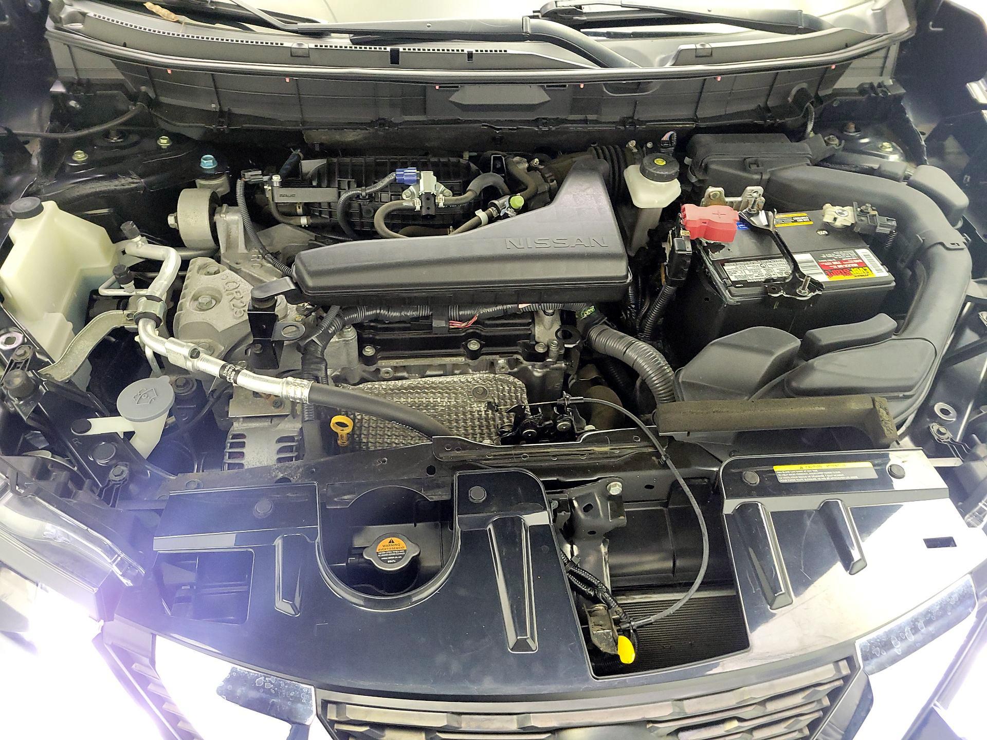 Thumbnail: 2018 Nissan Rogue - 19