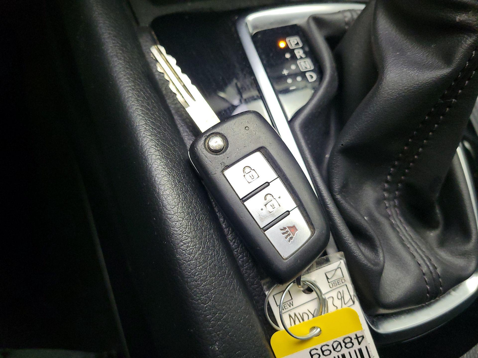 Thumbnail: 2018 Nissan Rogue - 20