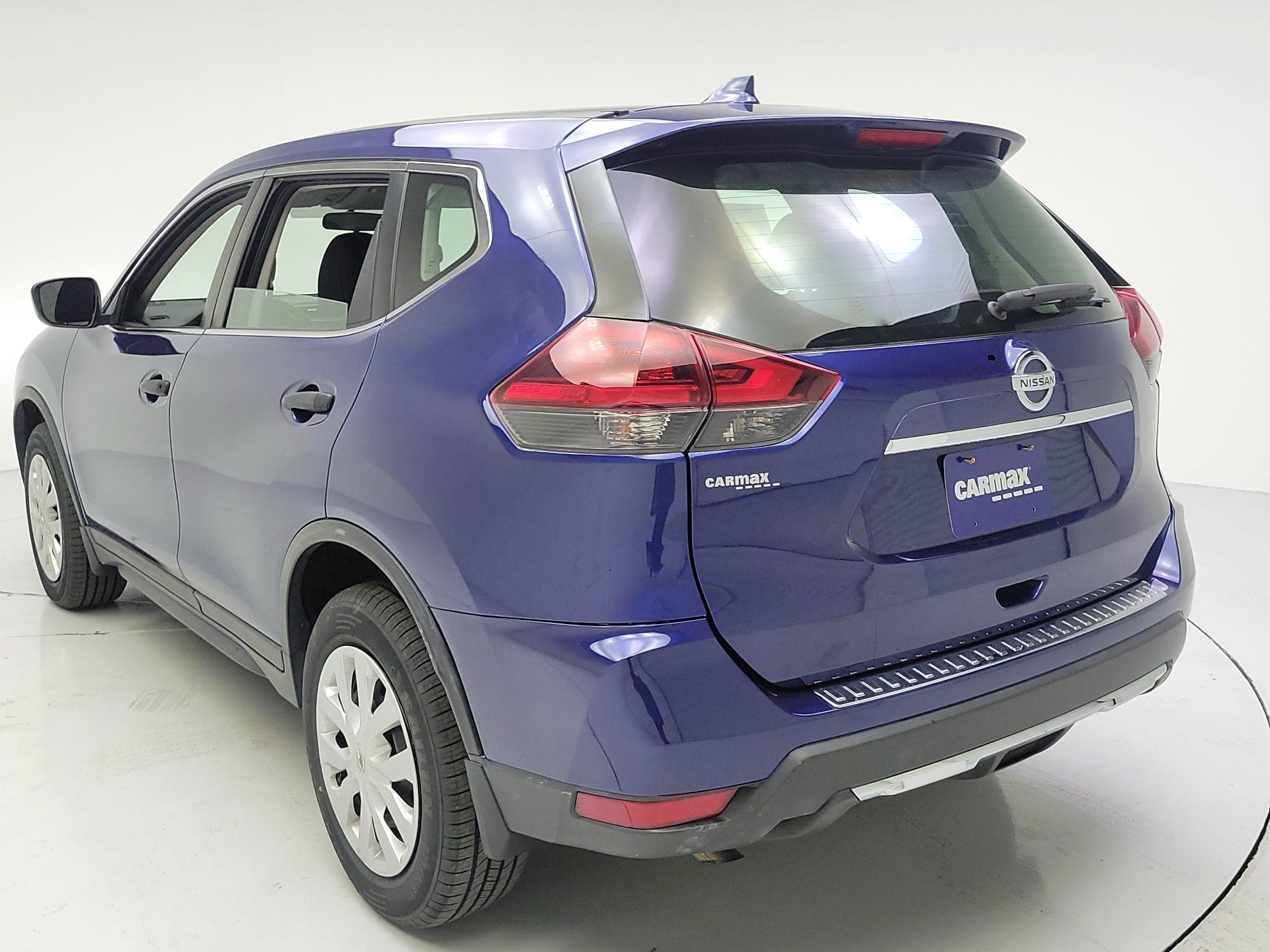 Thumbnail: 2018 Nissan Rogue - 7