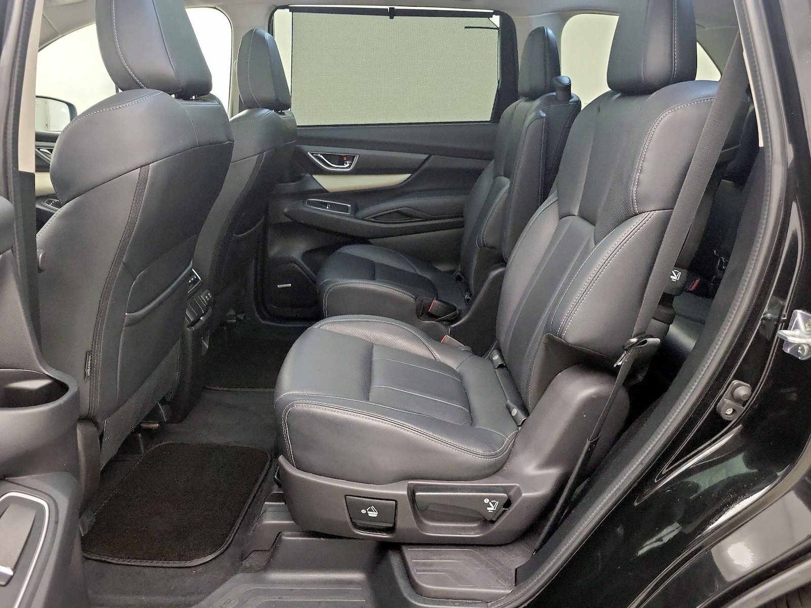 2022 Subaru Ascent Limited - Photo 21
