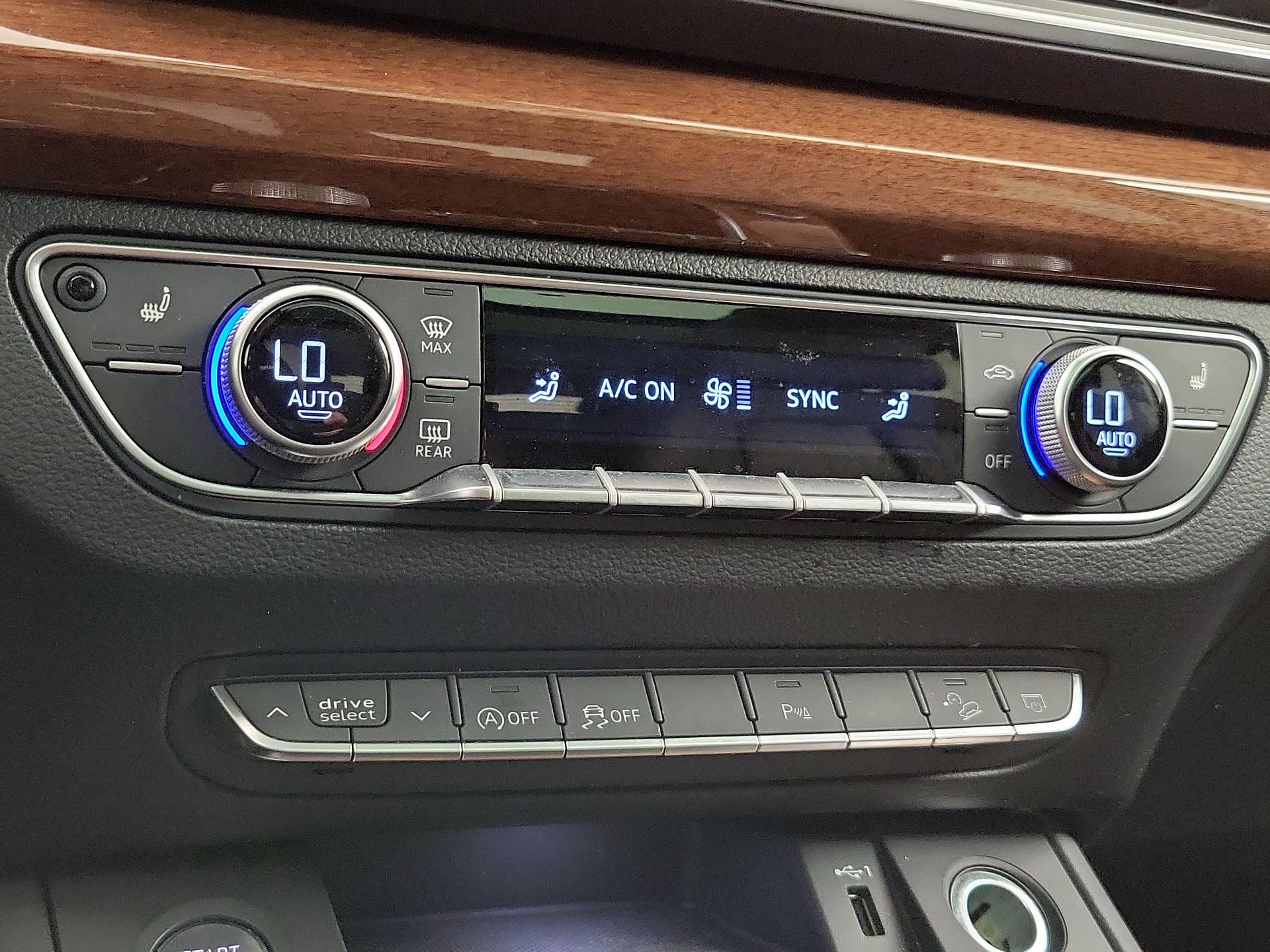 Thumbnail: 2023 Audi Q5 - 16