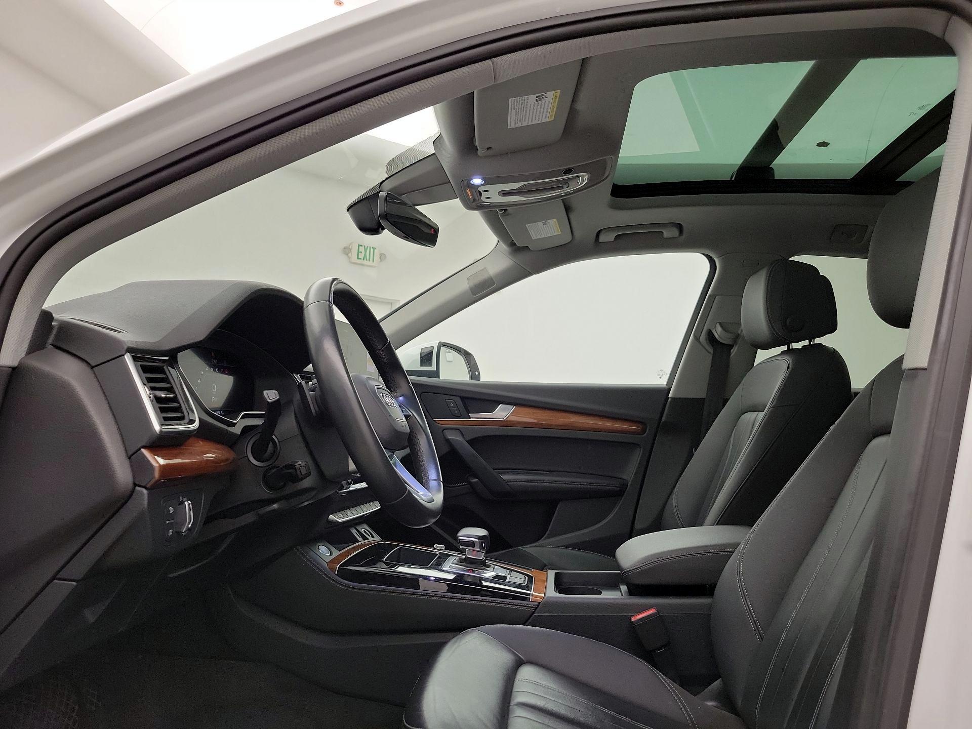 Thumbnail: 2023 Audi Q5 - 19