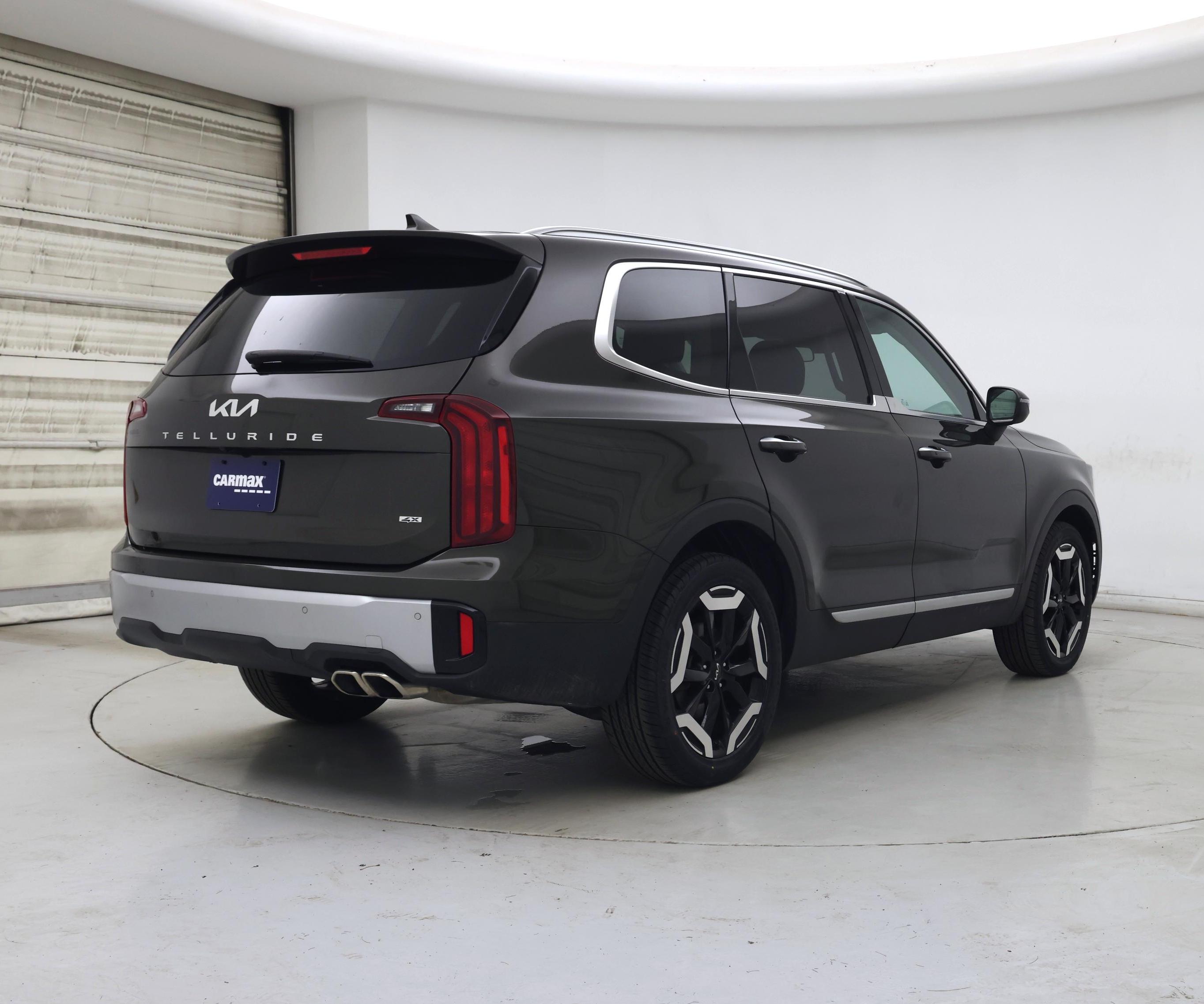 Thumbnail: 2023 Kia Telluride - 8