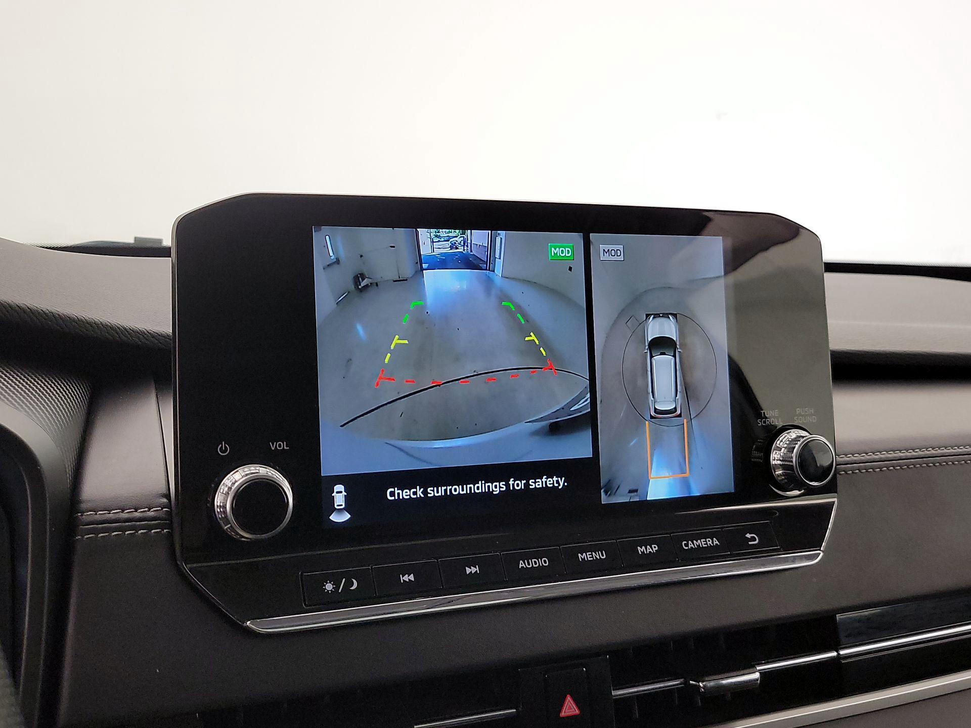 Thumbnail: 2024 Mitsubishi Outlander - 15