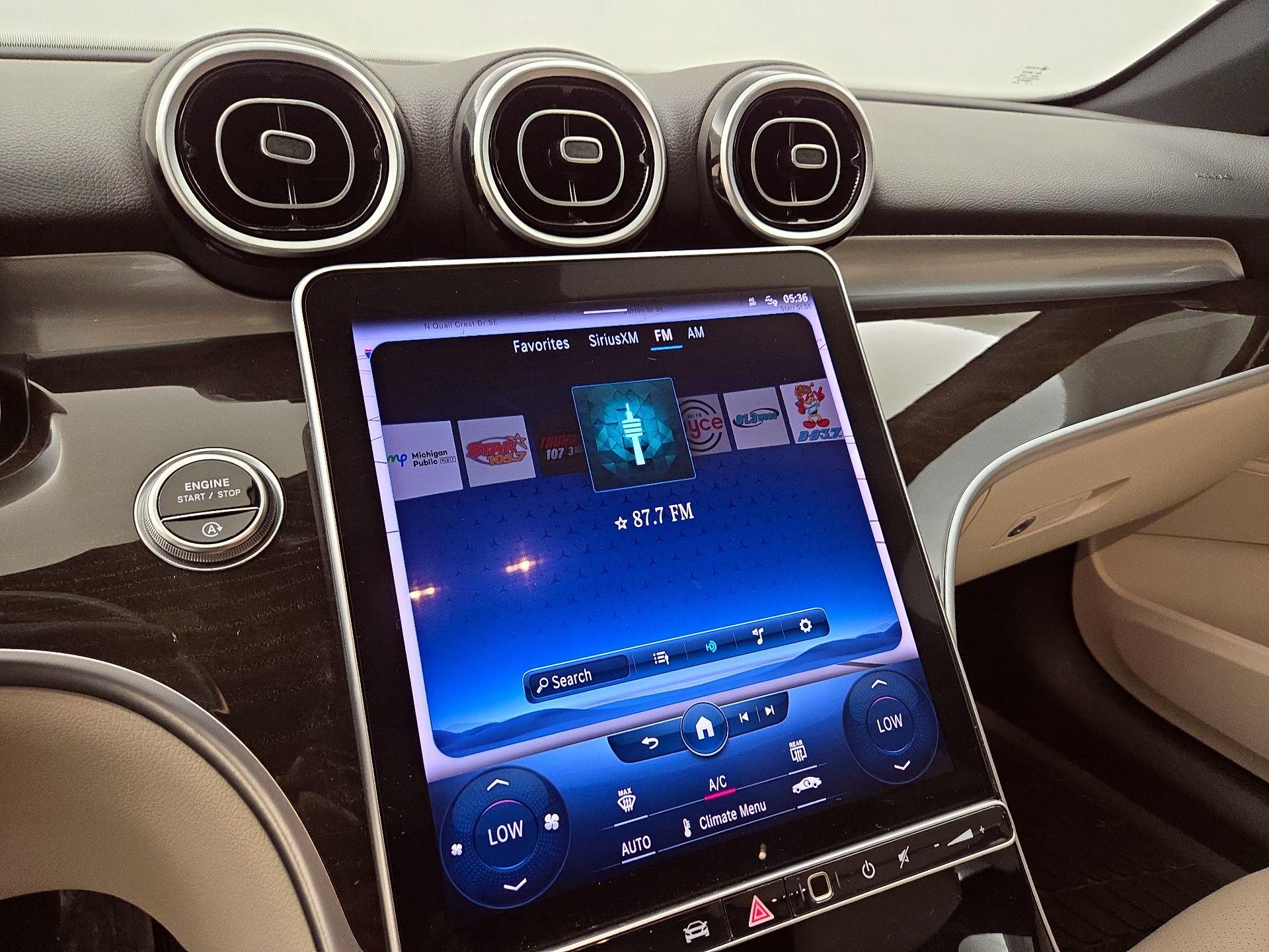 Thumbnail: 2022 Mercedes-Benz C-Class - 16