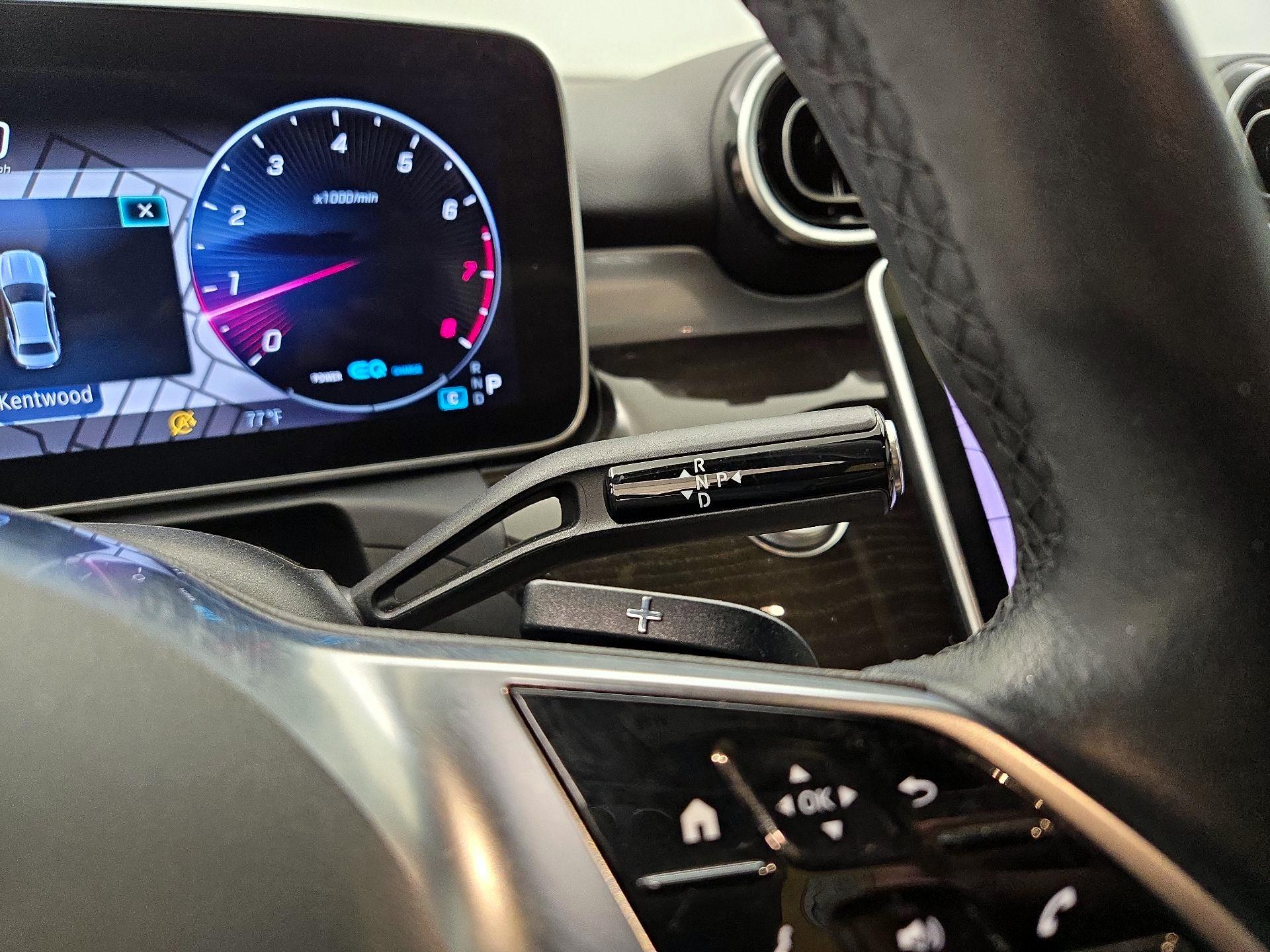 Thumbnail: 2022 Mercedes-Benz C-Class - 18