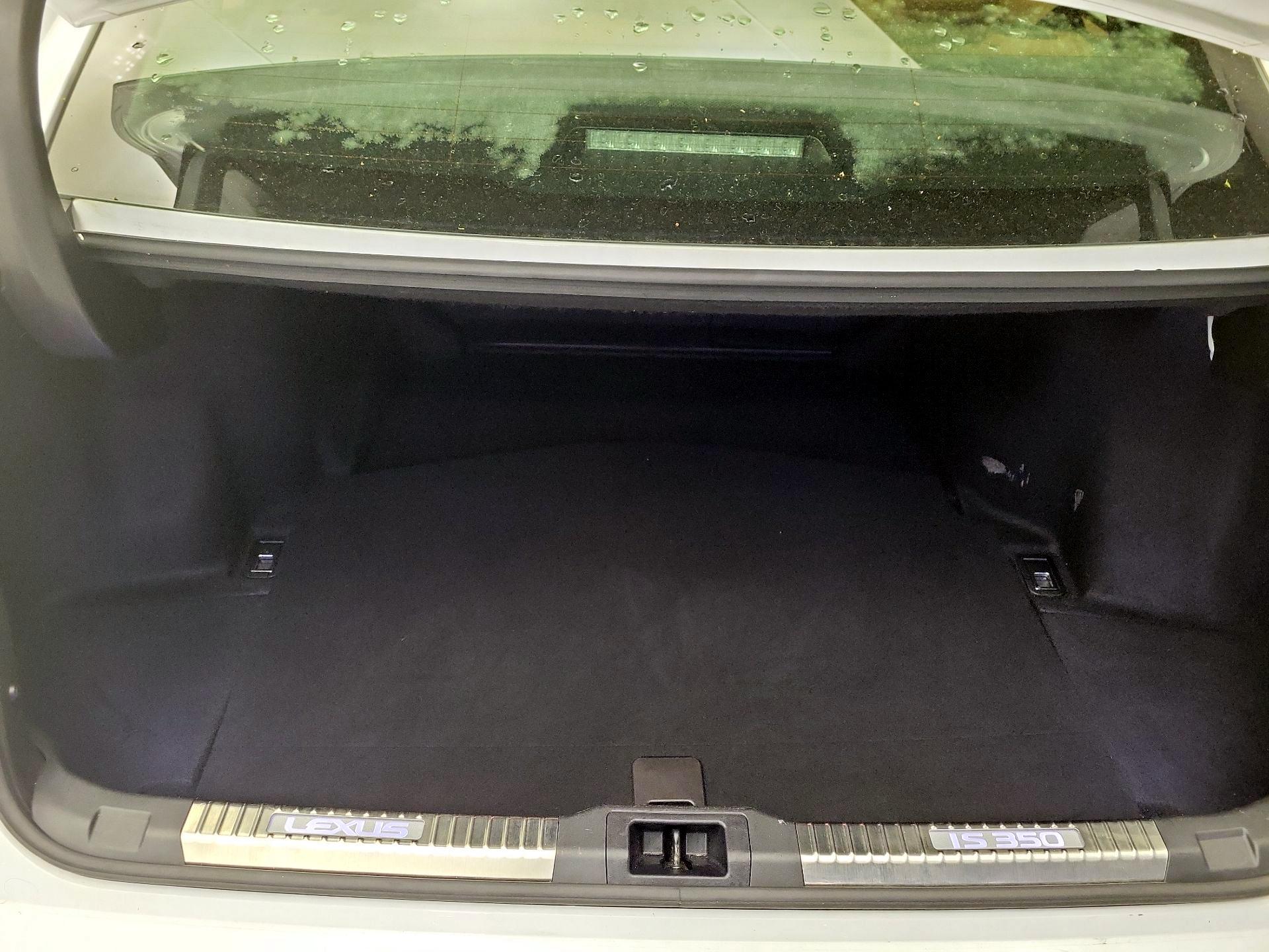 Thumbnail: 2024 Lexus IS - 20