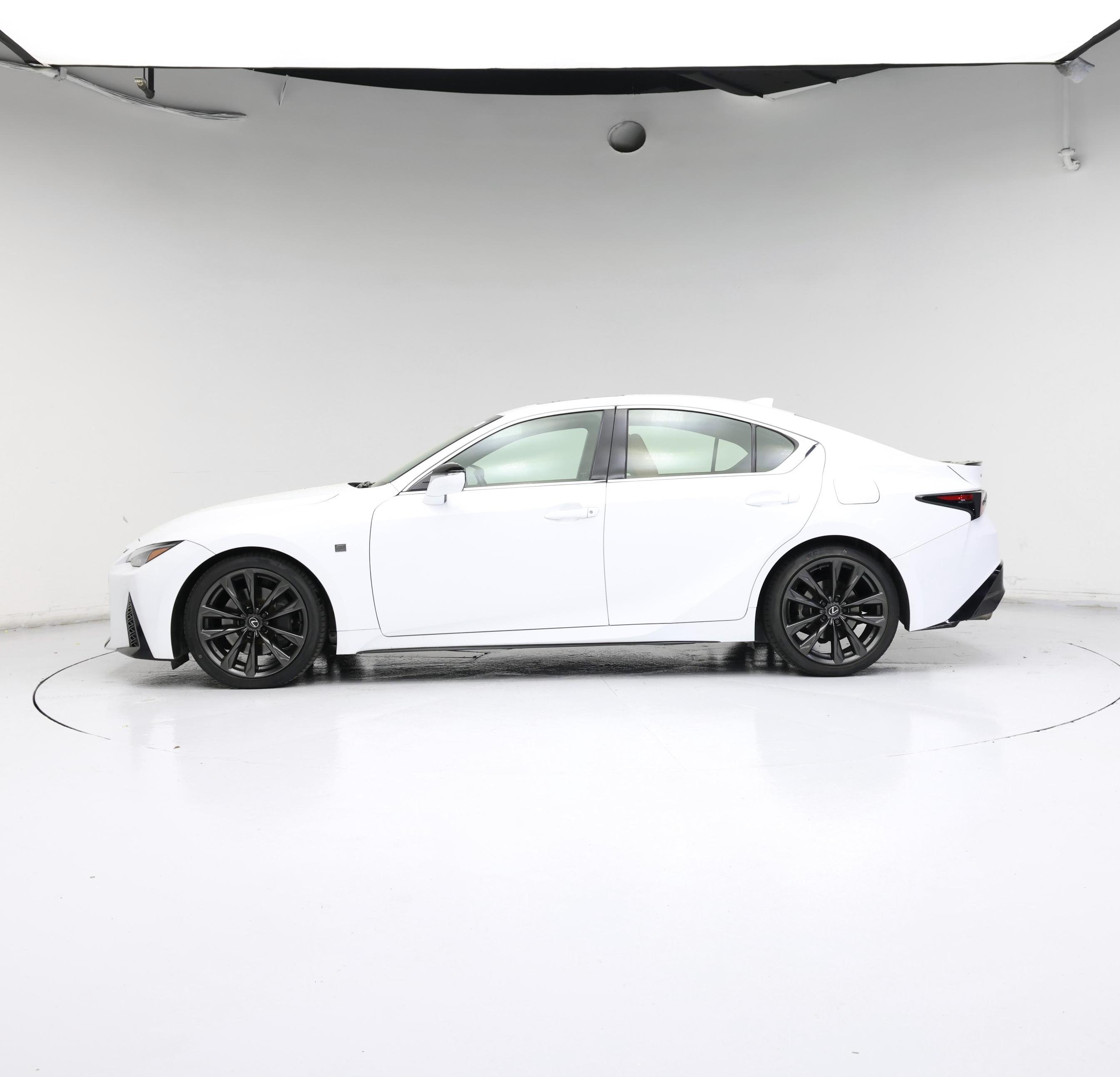 Thumbnail: 2024 Lexus IS - 3