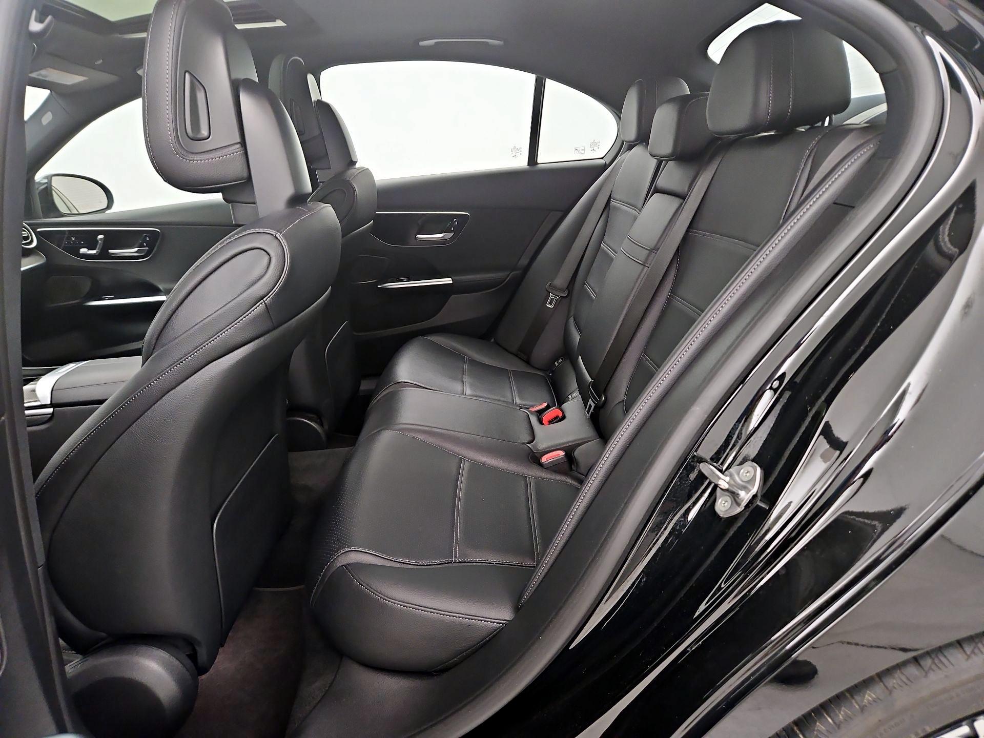 Thumbnail: 2022 Mercedes-Benz C-Class - 20