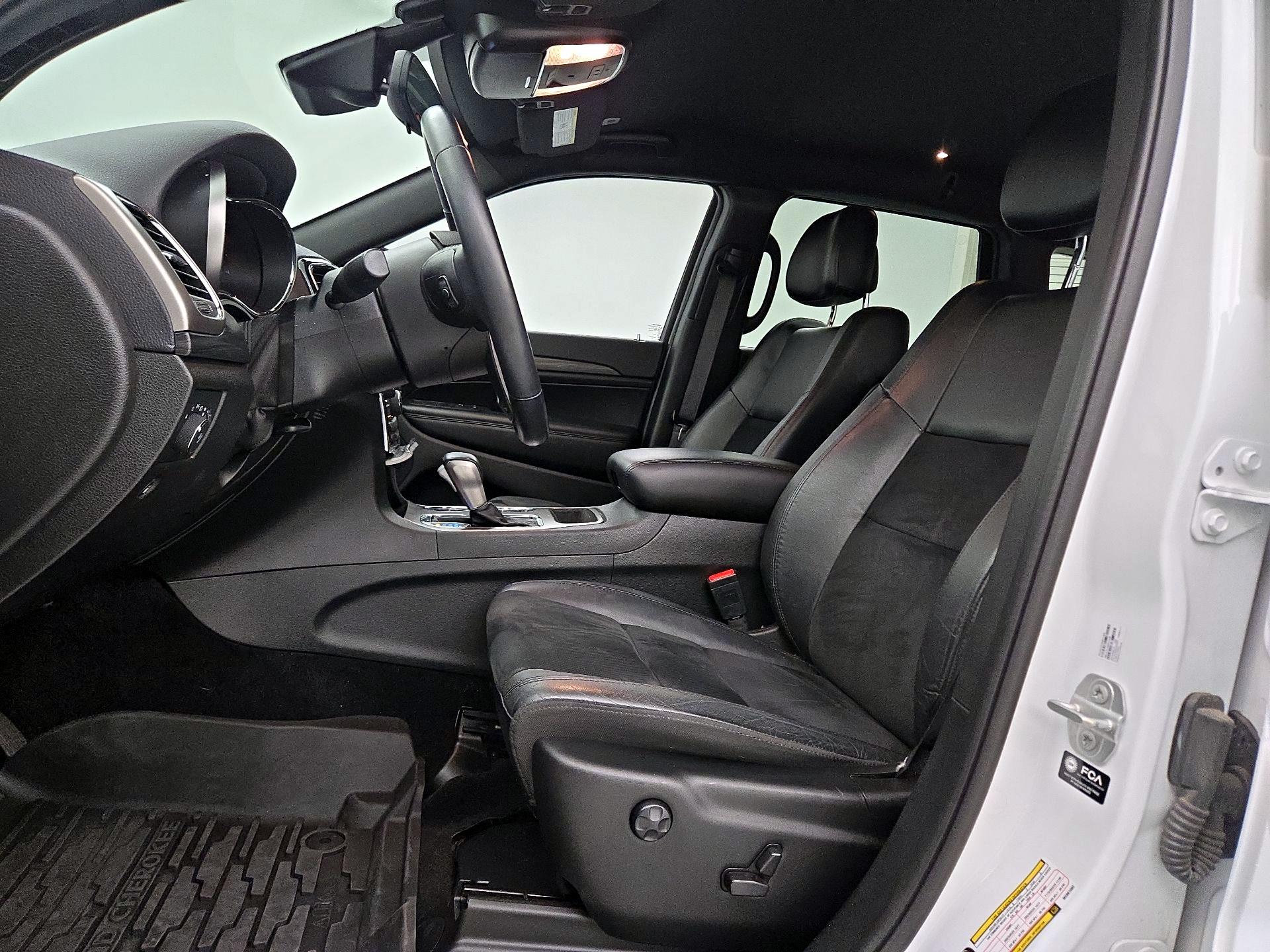 Thumbnail: 2021 Jeep Grand Cherokee - 11