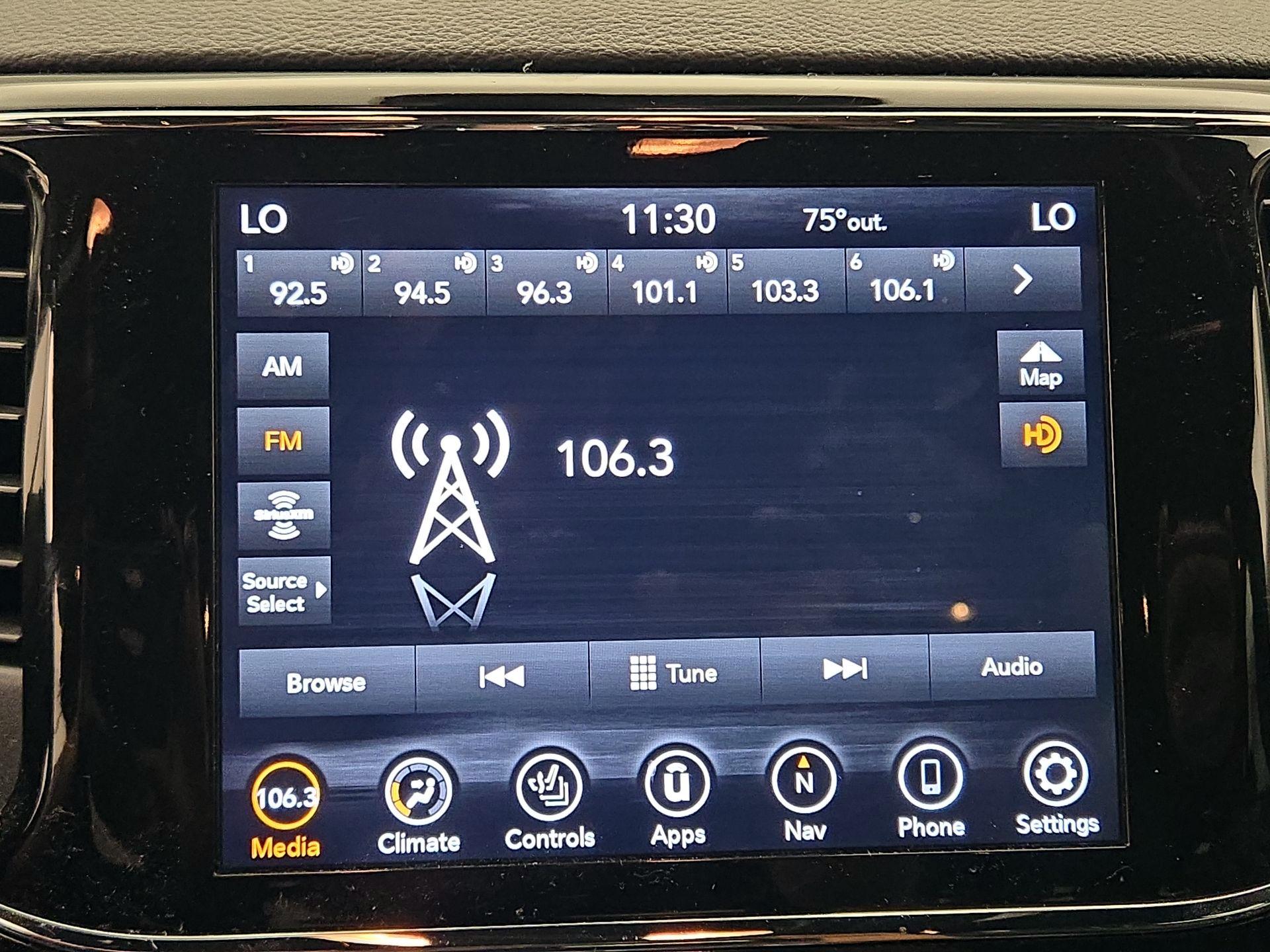 Thumbnail: 2021 Jeep Grand Cherokee - 16