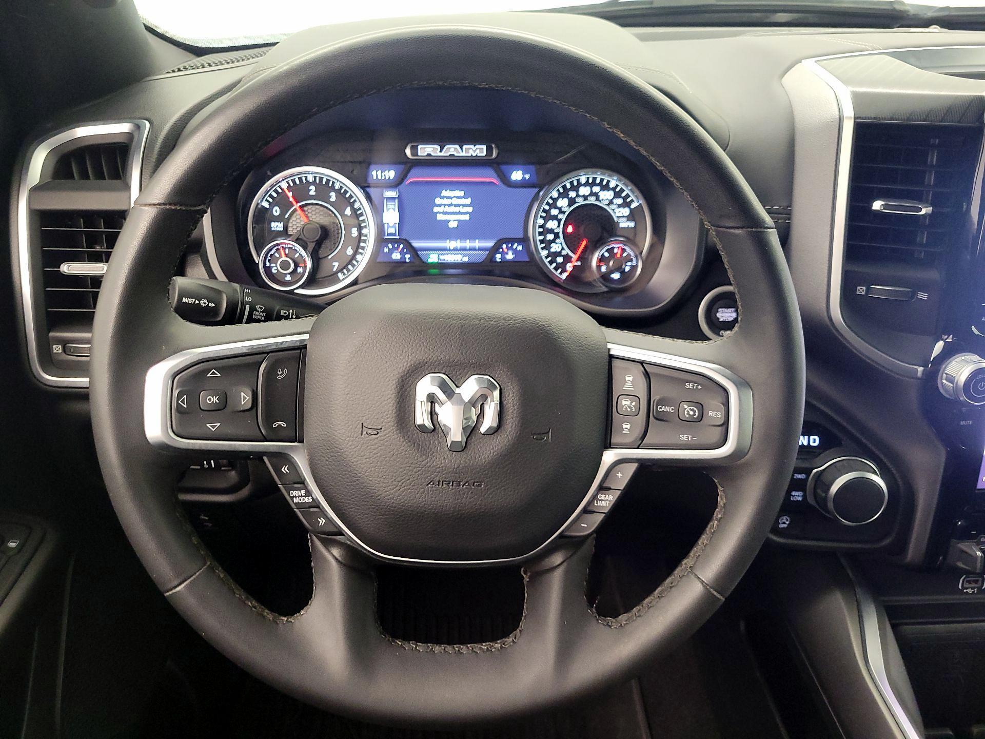 Thumbnail: 2025 RAM 1500 - 10