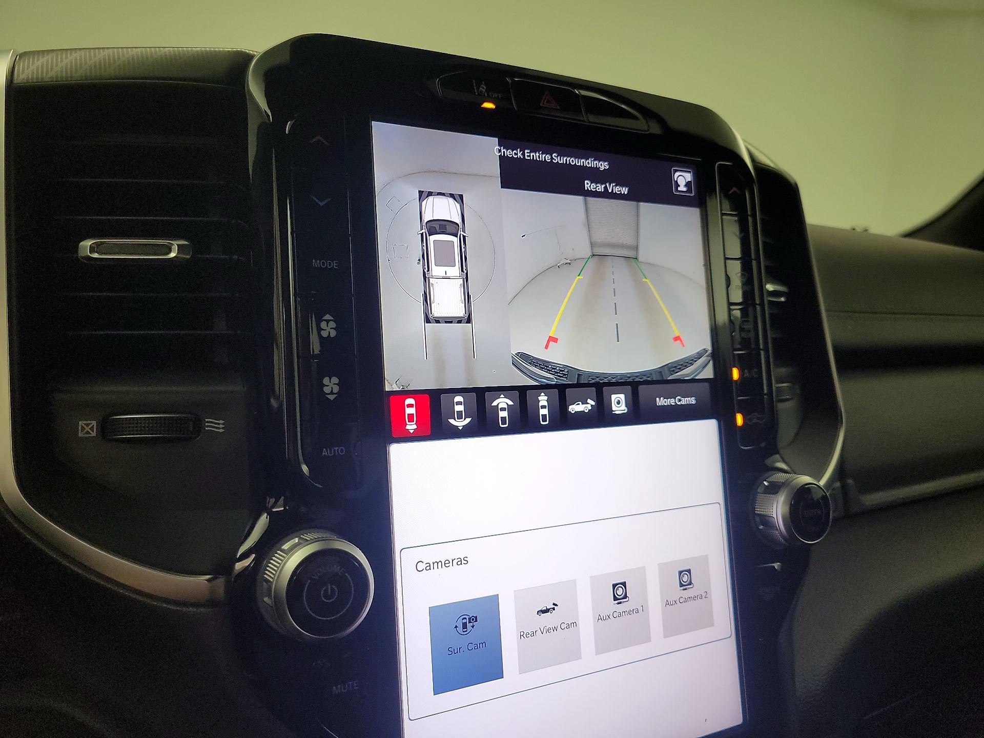 Thumbnail: 2025 RAM 1500 - 15