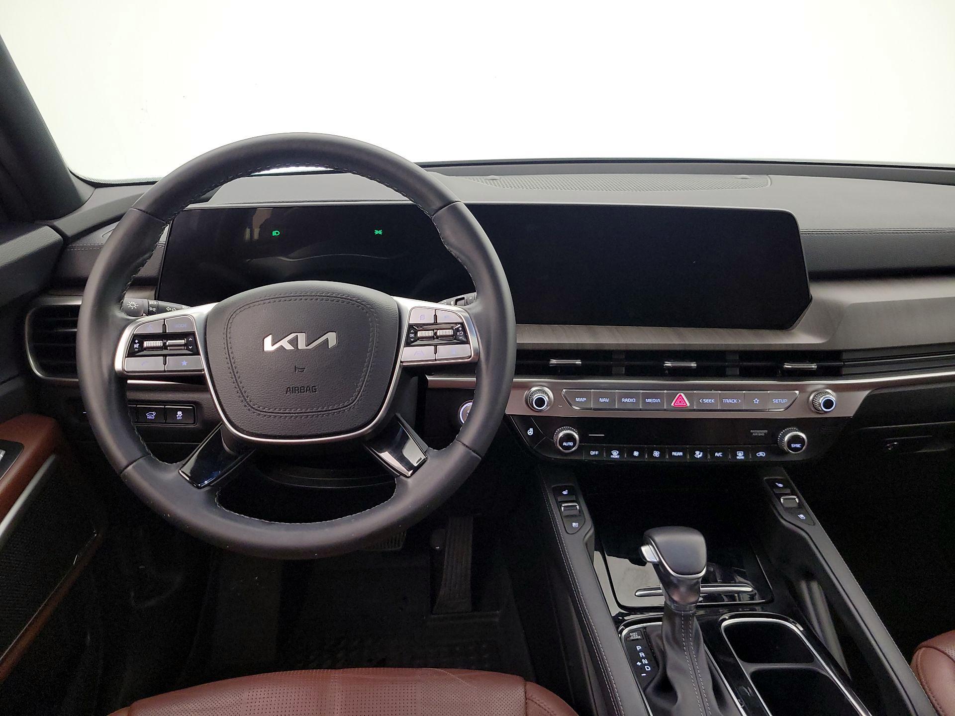 Thumbnail: 2023 Kia Telluride - 10