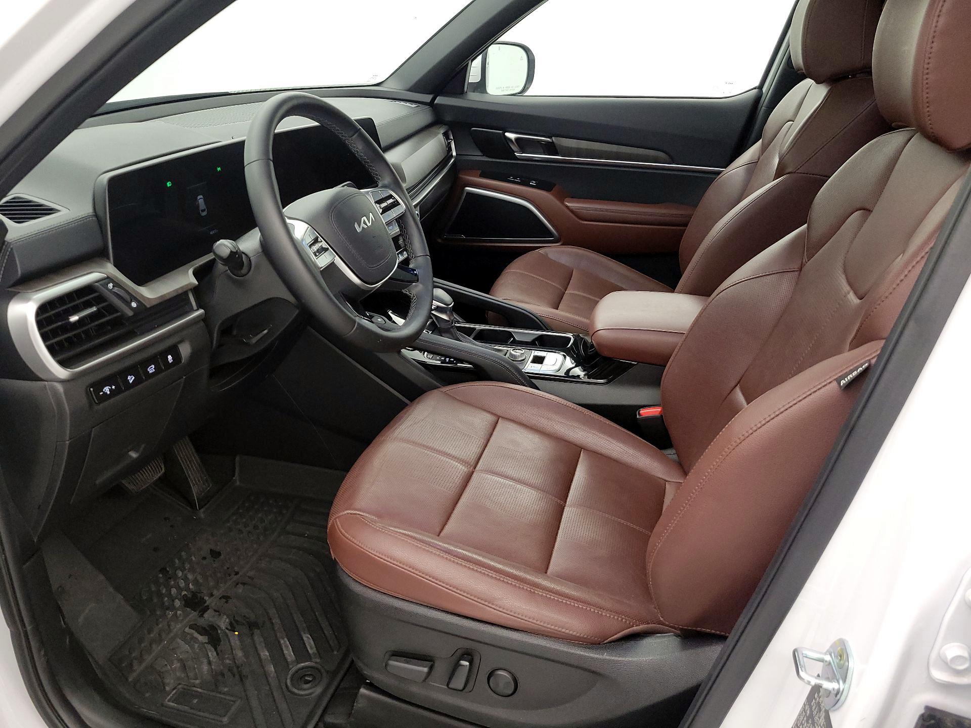 Thumbnail: 2023 Kia Telluride - 11