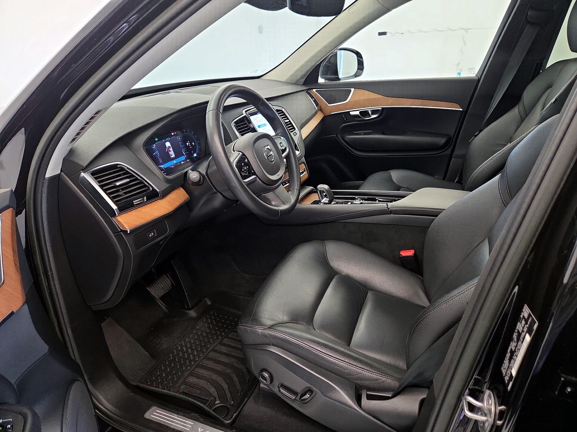 Thumbnail: 2023 Volvo XC90 - 11