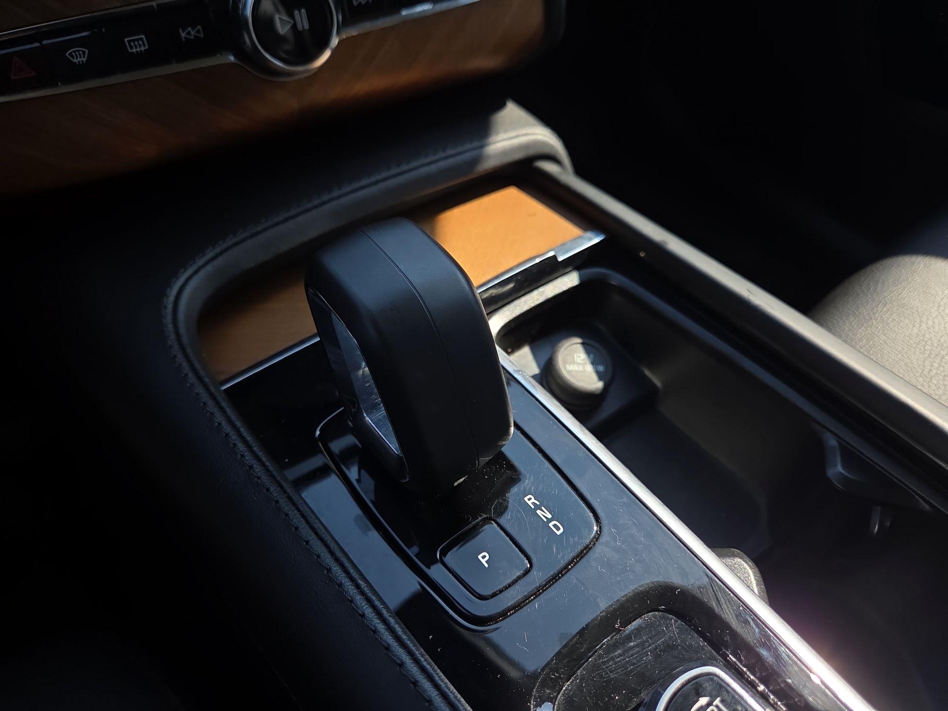 Thumbnail: 2023 Volvo XC90 - 18