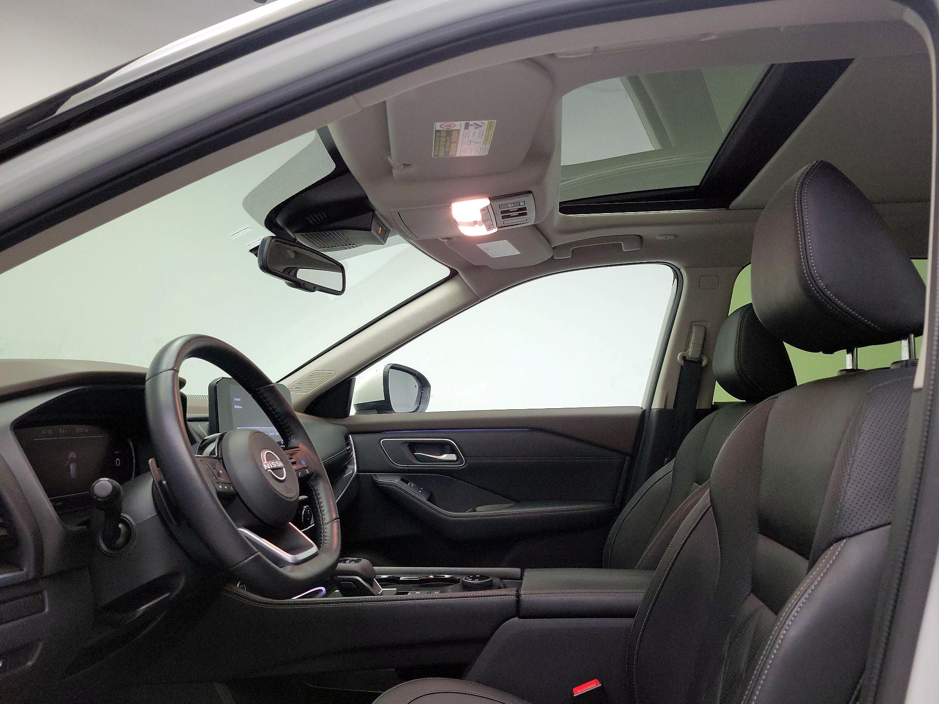 Thumbnail: 2023 Nissan Rogue - 20