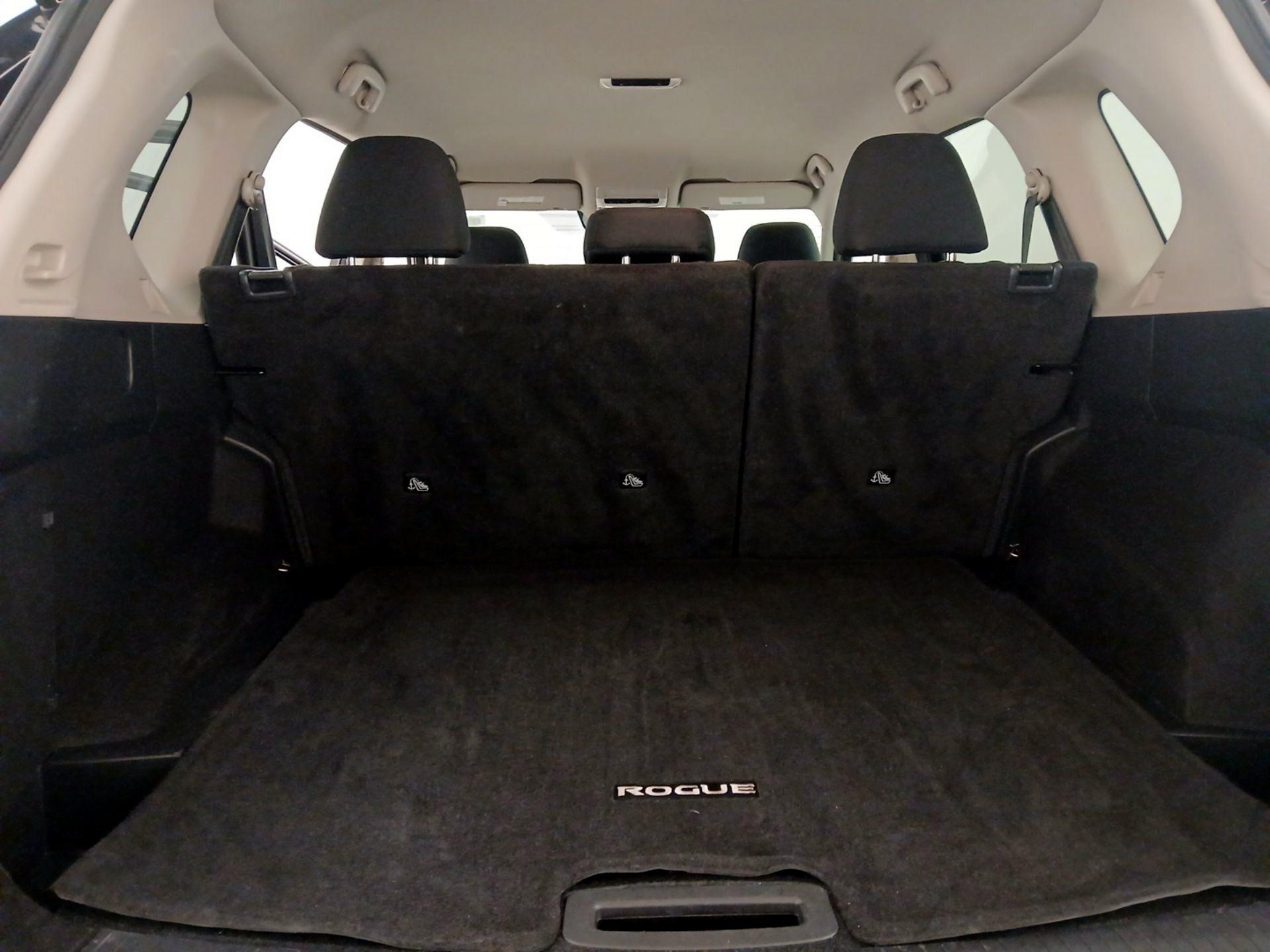 Thumbnail: 2023 Nissan Rogue - 20