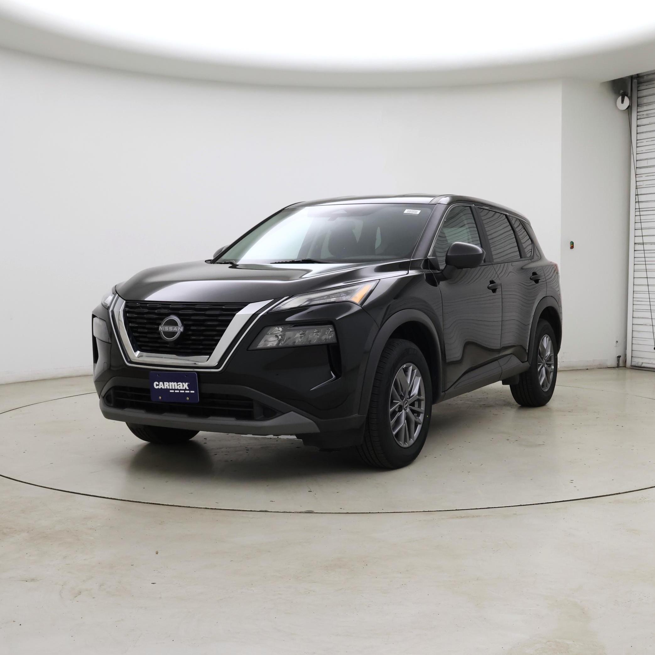 Thumbnail: 2023 Nissan Rogue - 4