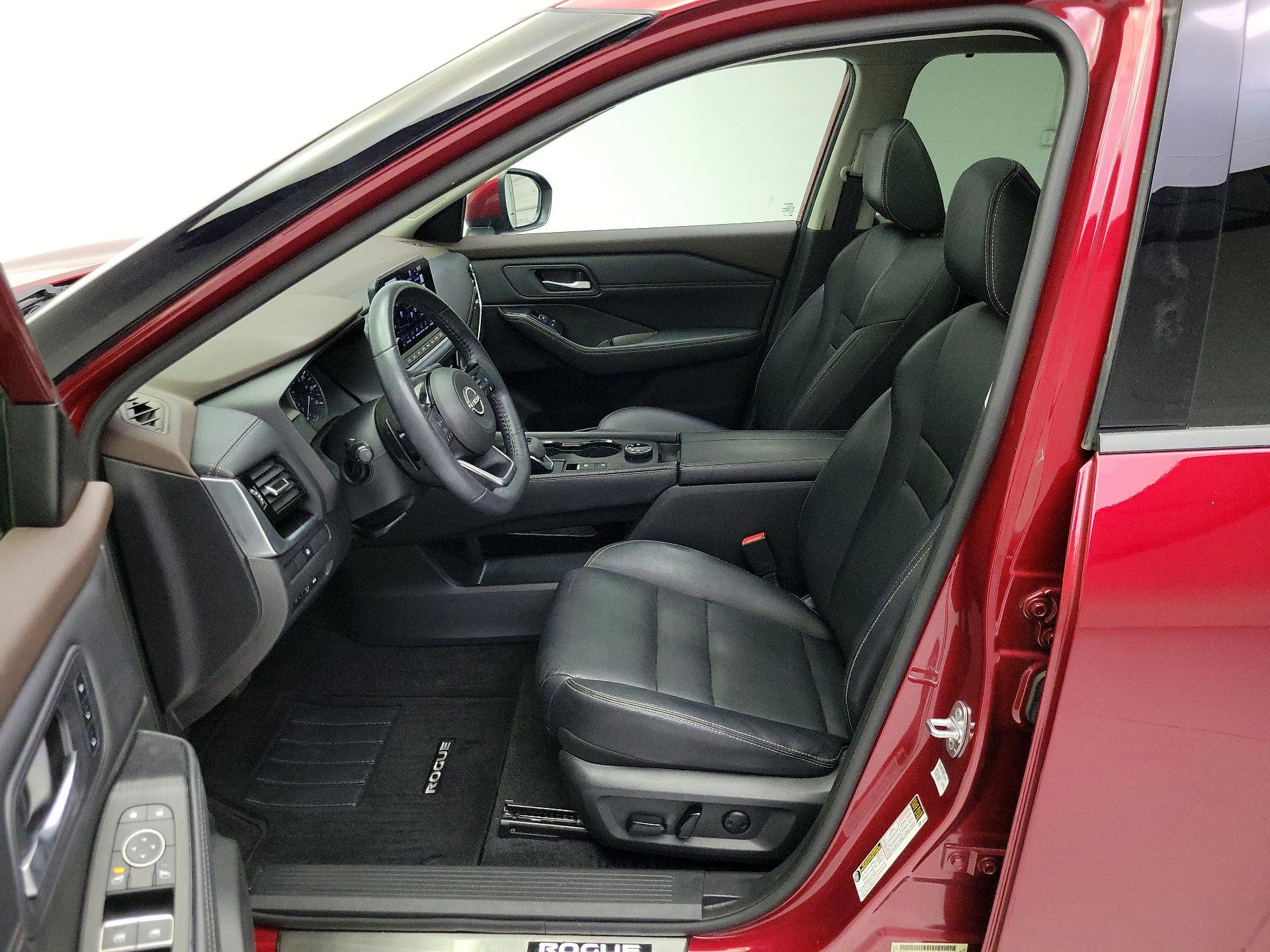 Thumbnail: 2023 Nissan Rogue - 11