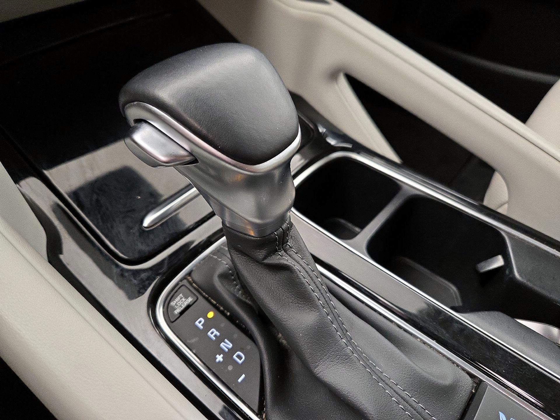 Thumbnail: 2023 Kia Telluride - 17