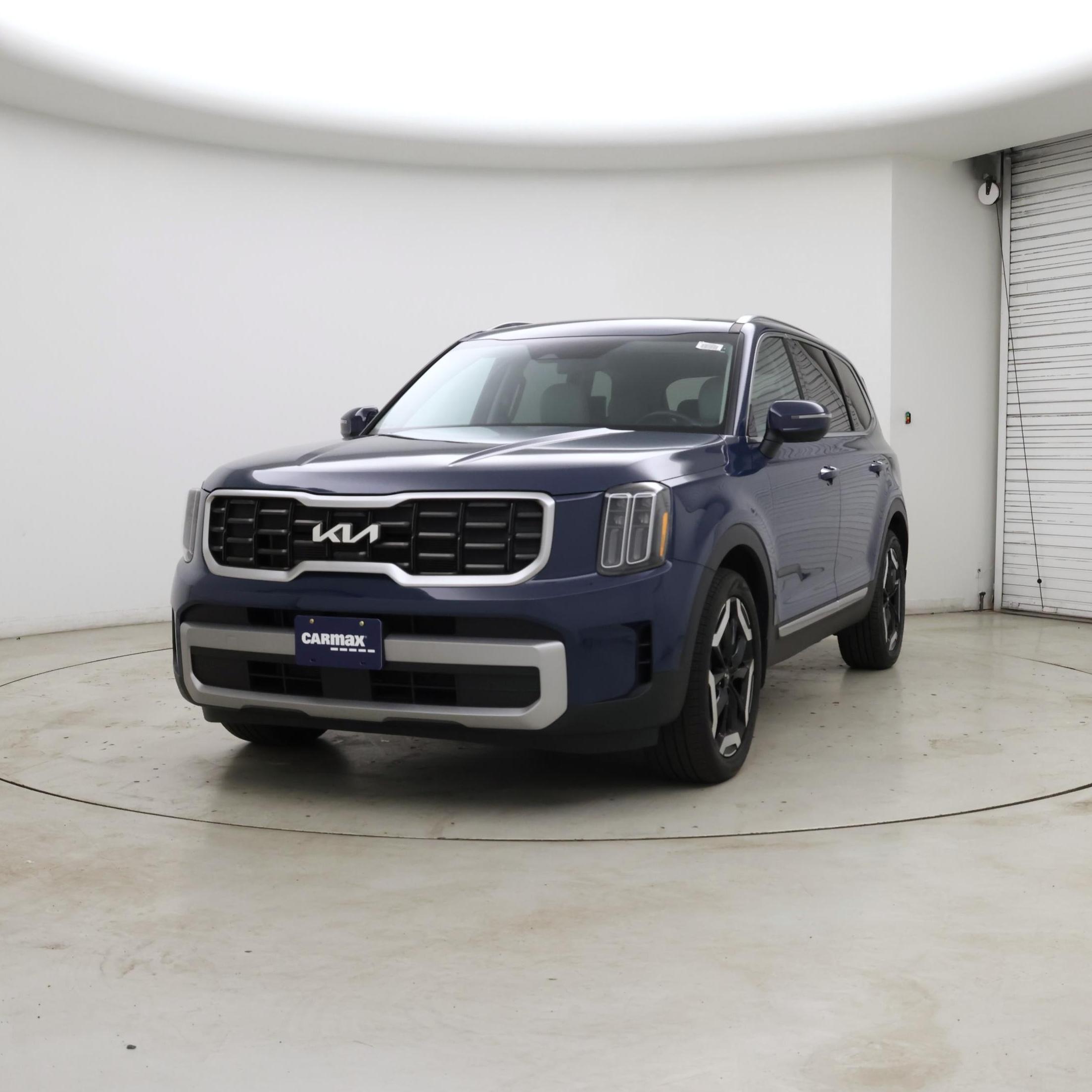 Thumbnail: 2023 Kia Telluride - 4