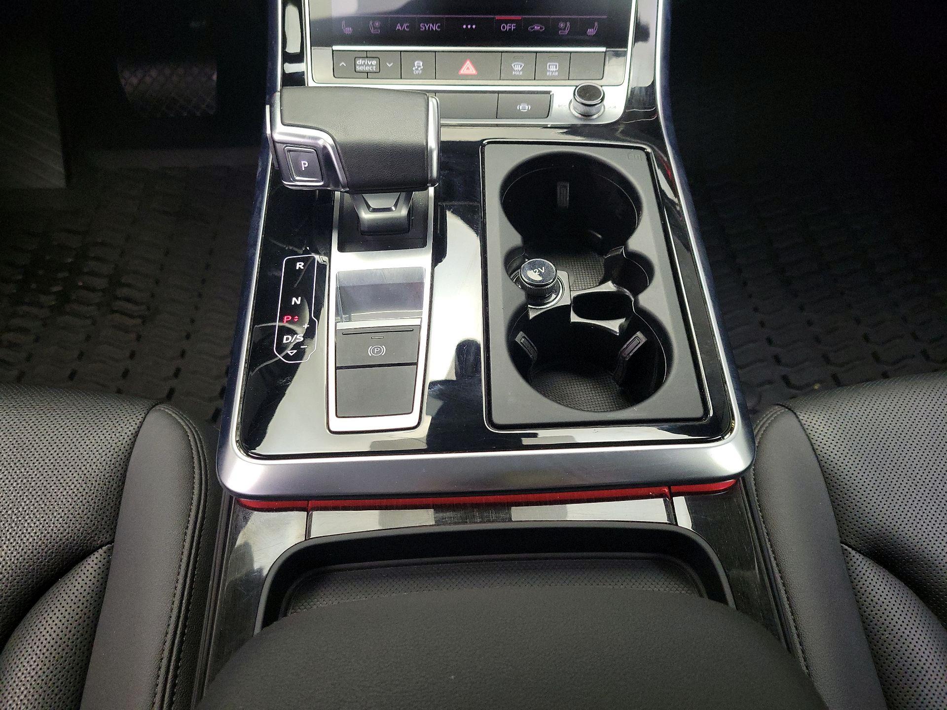 Thumbnail: 2022 Audi Q7 - 18