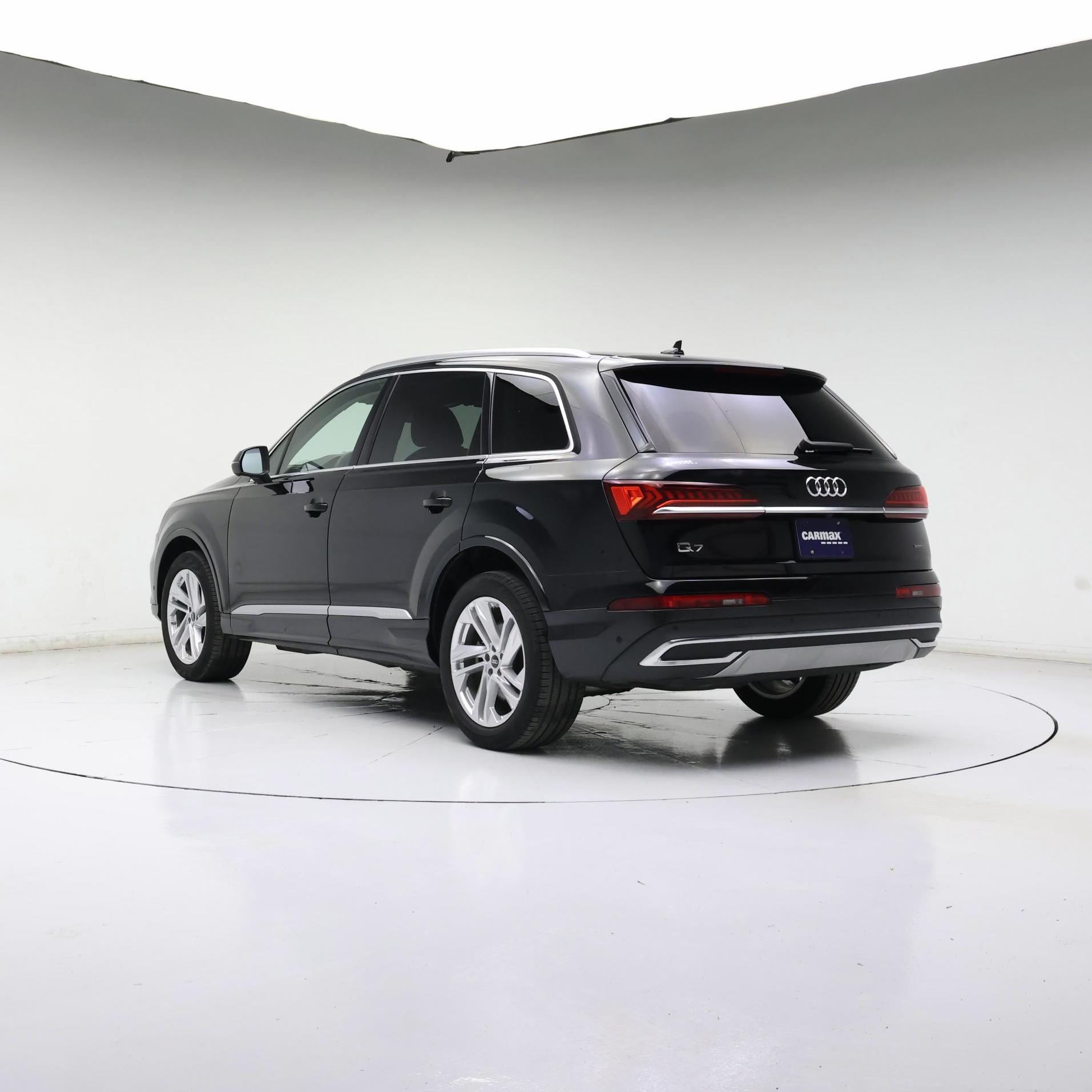 Thumbnail: 2022 Audi Q7 - 2