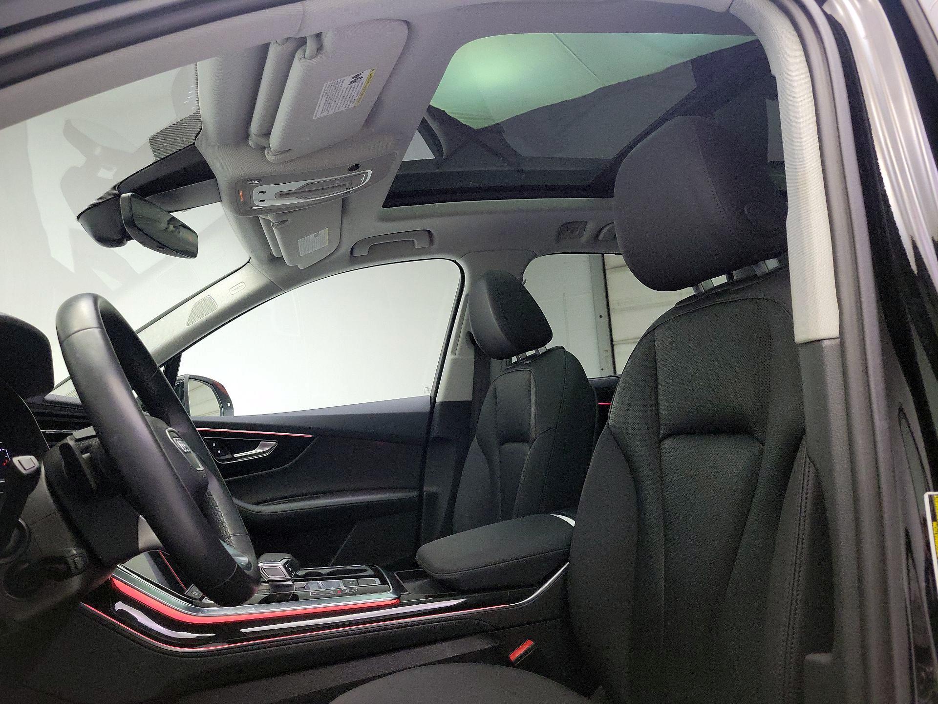 Thumbnail: 2022 Audi Q7 - 20