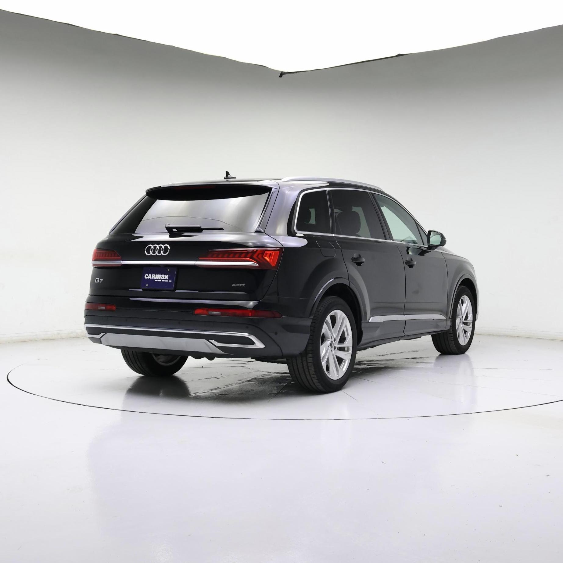Thumbnail: 2022 Audi Q7 - 8