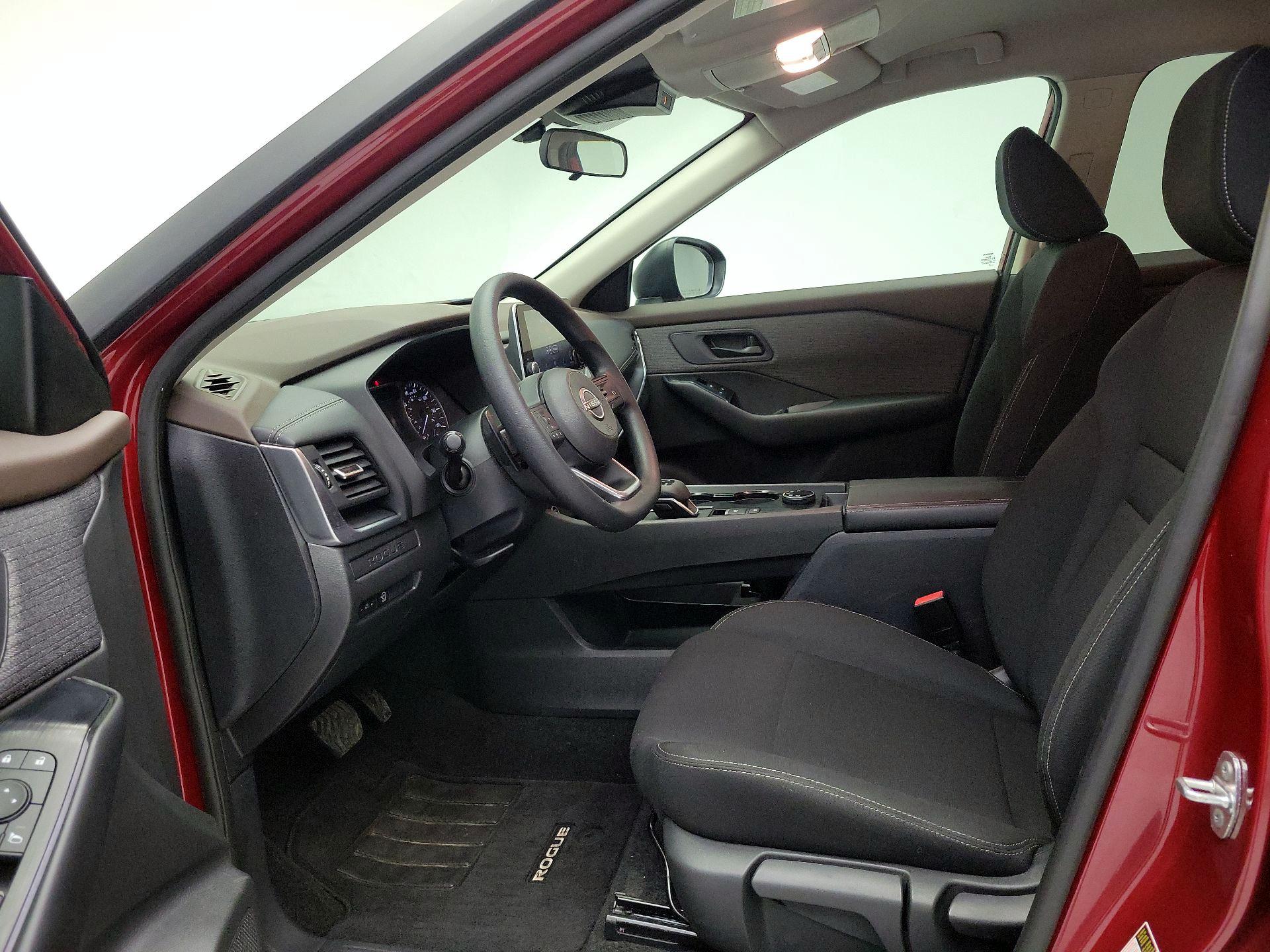 Thumbnail: 2023 Nissan Rogue - 11