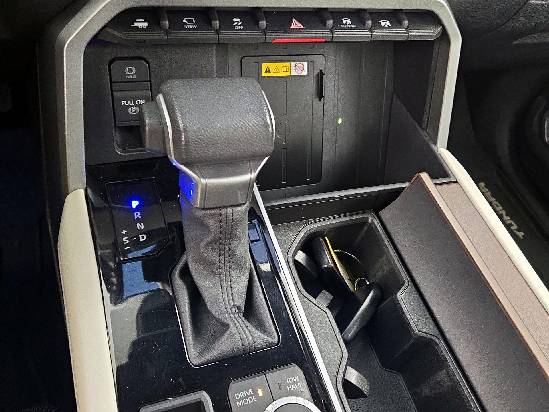 Thumbnail: 2024 Toyota Tundra - 18