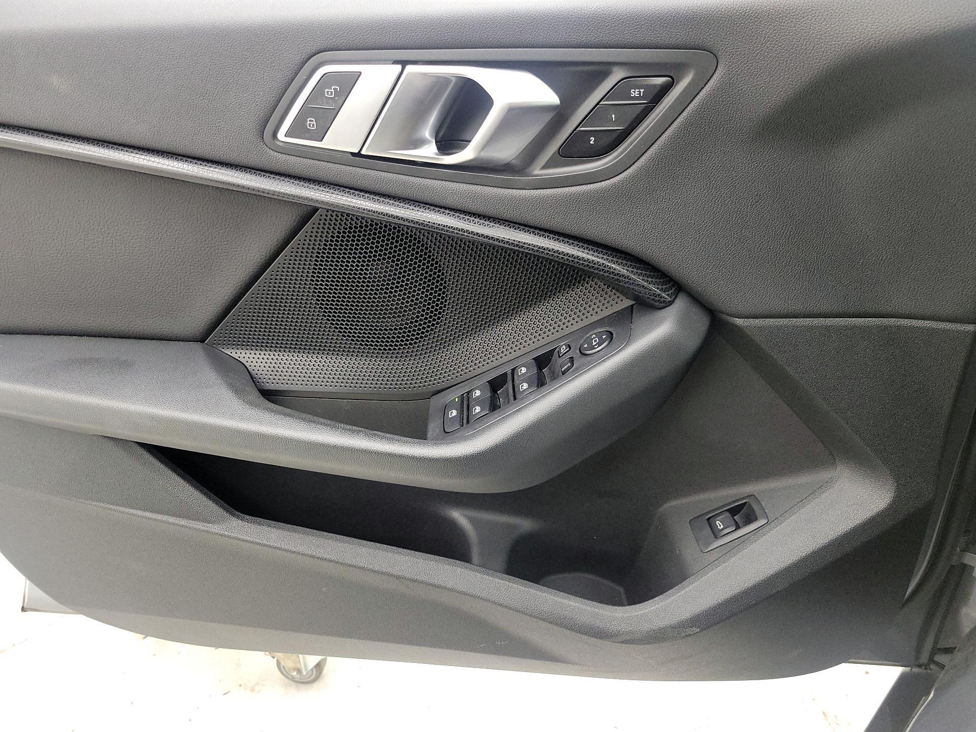 Thumbnail: 2022 BMW 2 Series - 12