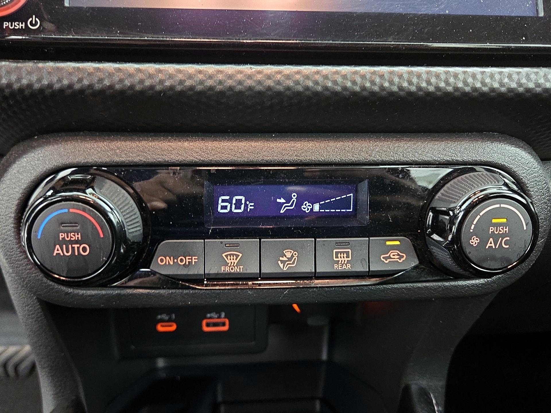 Thumbnail: 2022 Nissan Kicks - 15