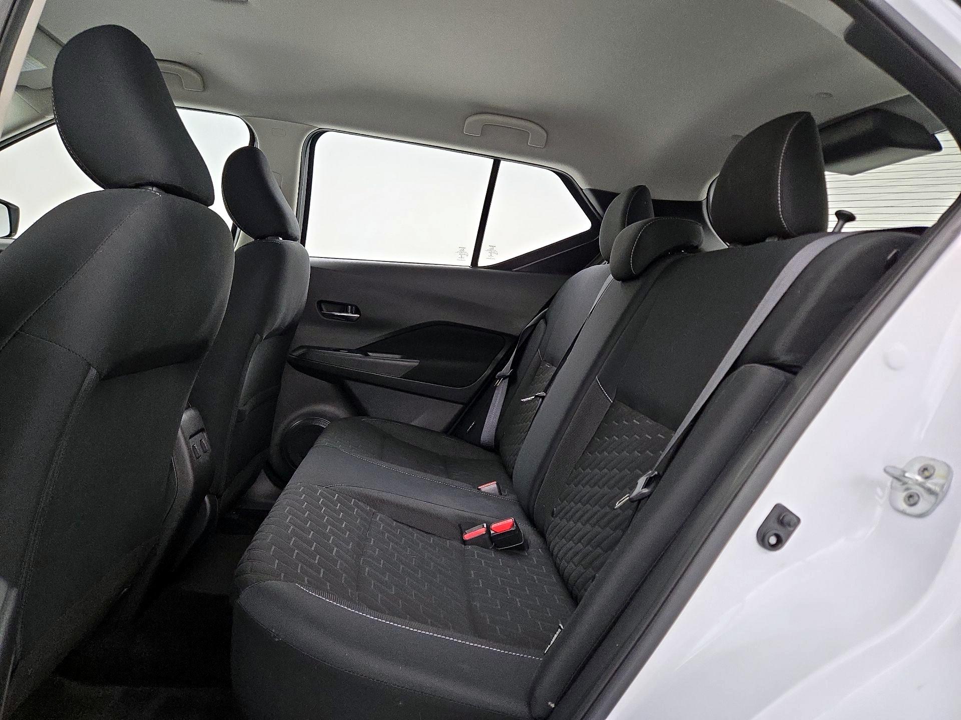 Thumbnail: 2022 Nissan Kicks - 18