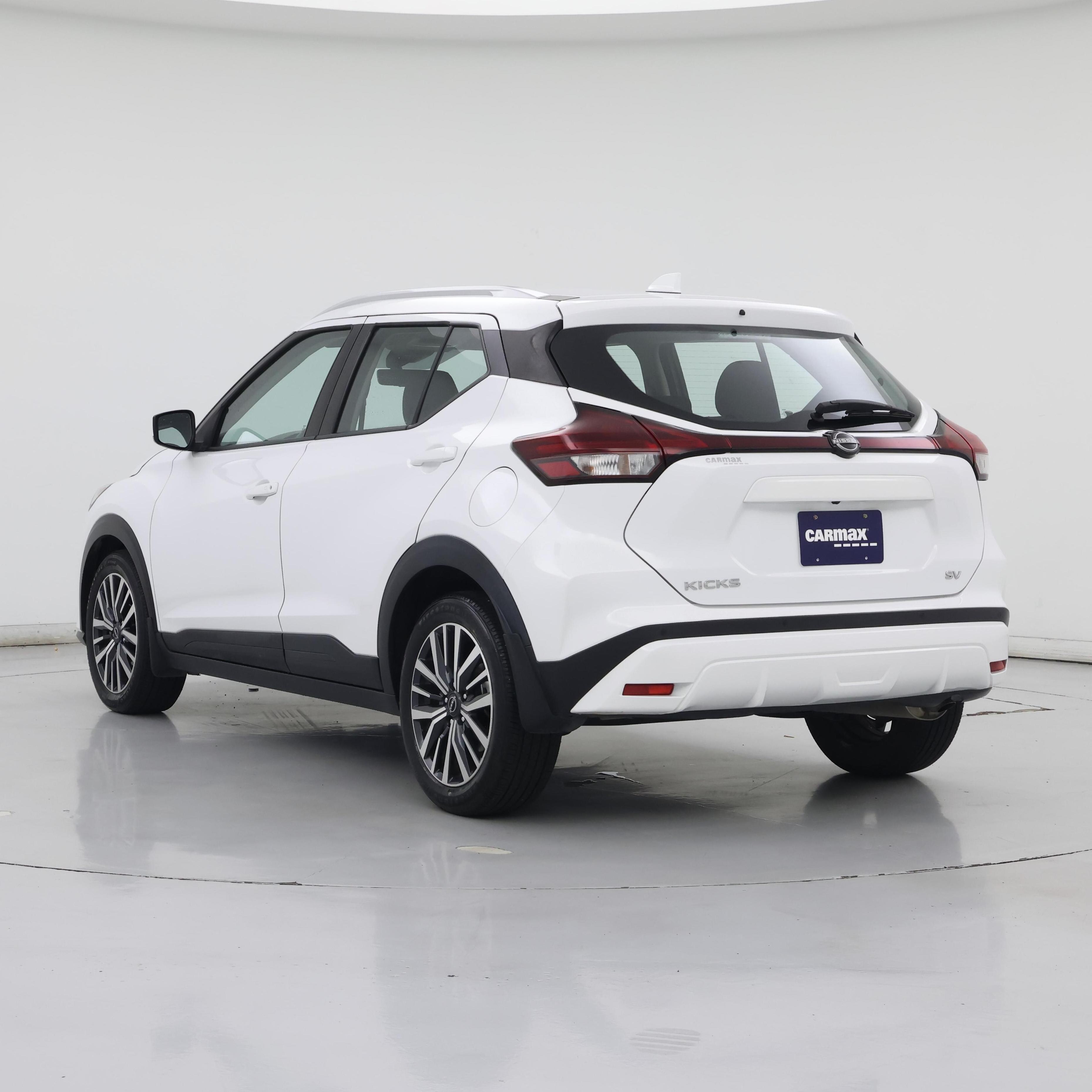 Thumbnail: 2022 Nissan Kicks - 2